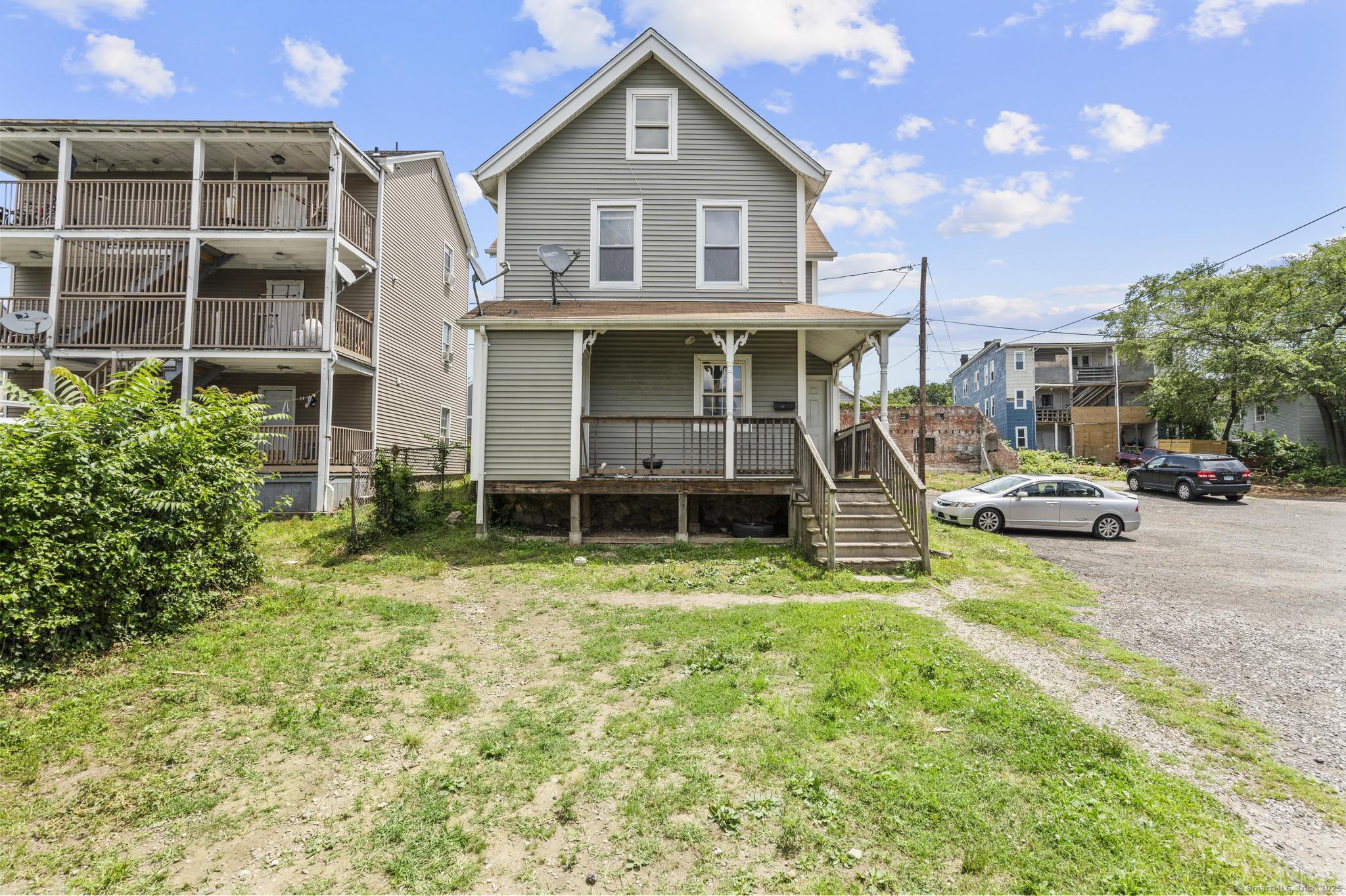 701 Main, Waterbury, 06706, 4 Bedrooms Bedrooms, 0 ,1 BathroomBathrooms,Multi-family For Sale,For Sale,Main,0,24163808