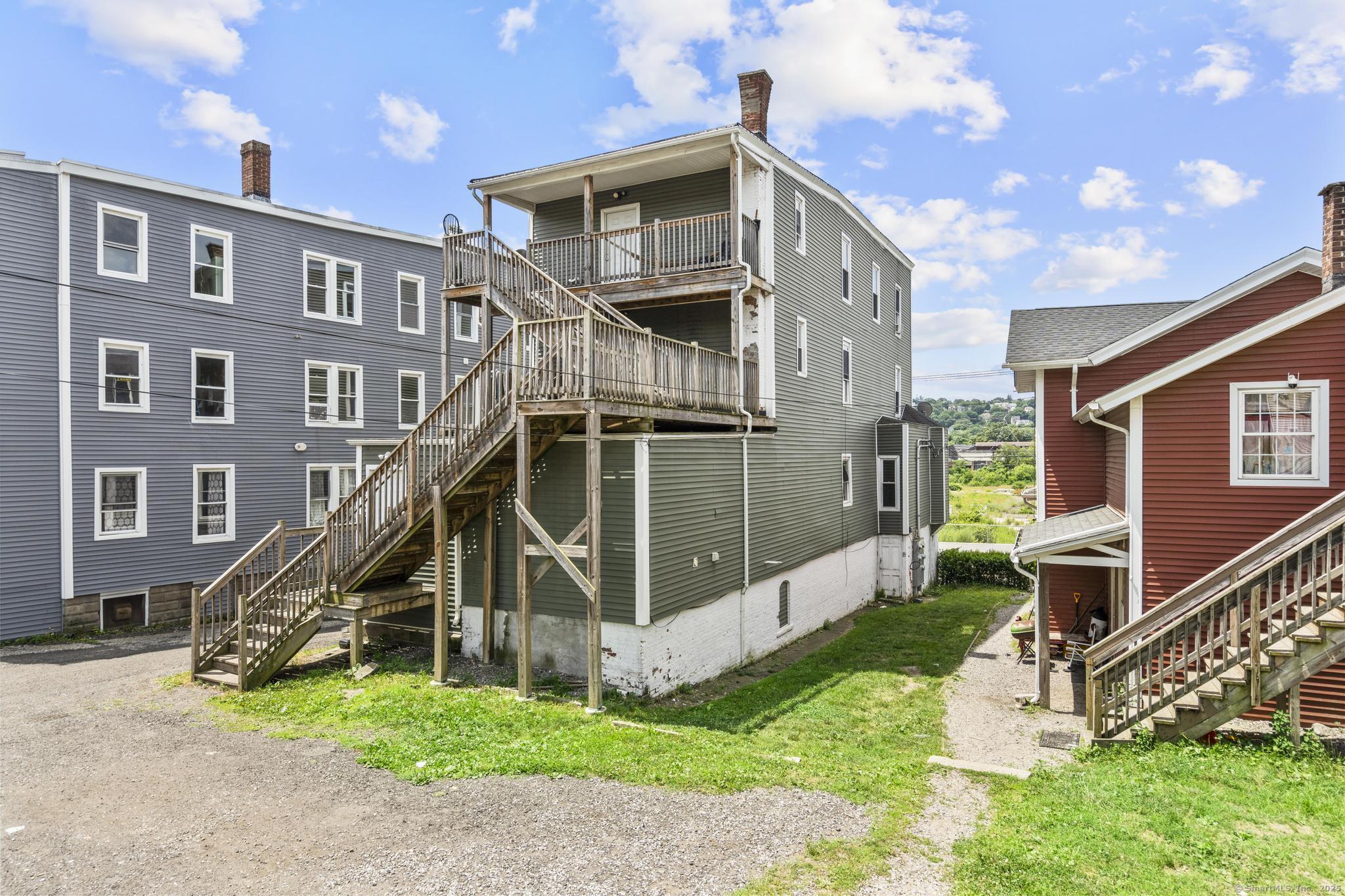 701 Main, Waterbury, 06706, 4 Bedrooms Bedrooms, 0 ,1 BathroomBathrooms,Multi-family For Sale,For Sale,Main,0,24163808