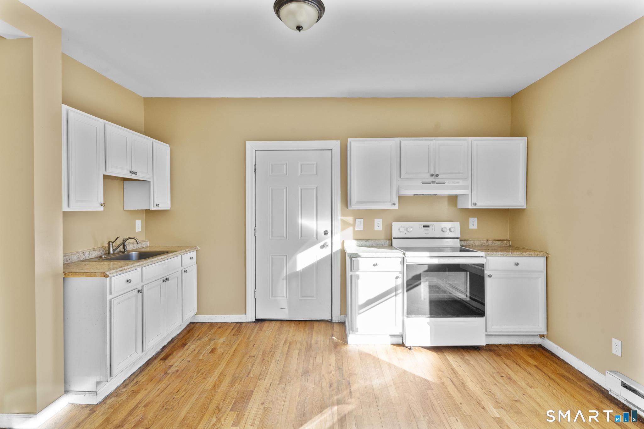 701 Main, Waterbury, 06706, 4 Bedrooms Bedrooms, 0 ,1 BathroomBathrooms,Multi-family For Sale,For Sale,Main,0,24163808