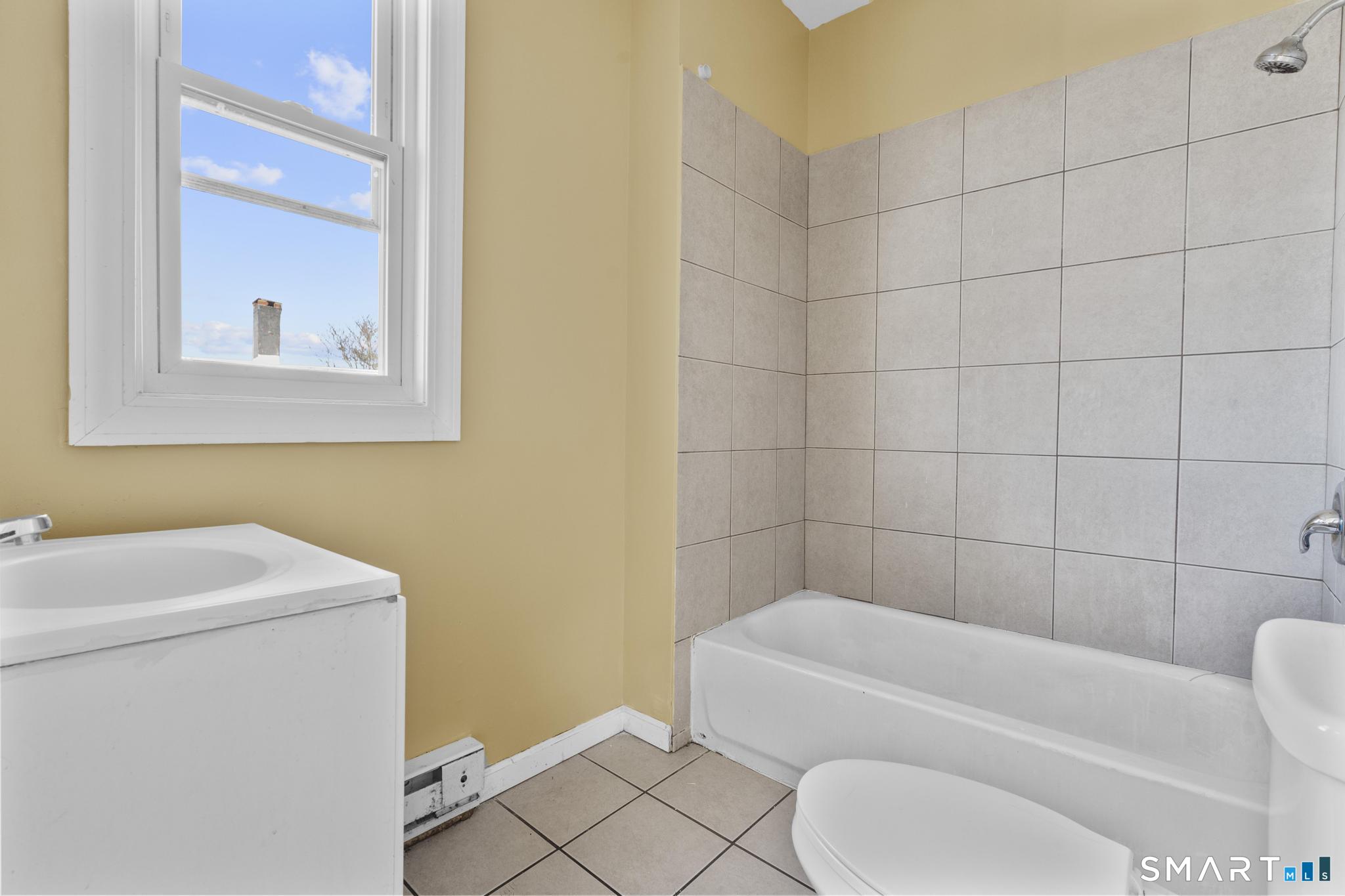 701 Main, Waterbury, 06706, 4 Bedrooms Bedrooms, 0 ,1 BathroomBathrooms,Multi-family For Sale,For Sale,Main,0,24163808