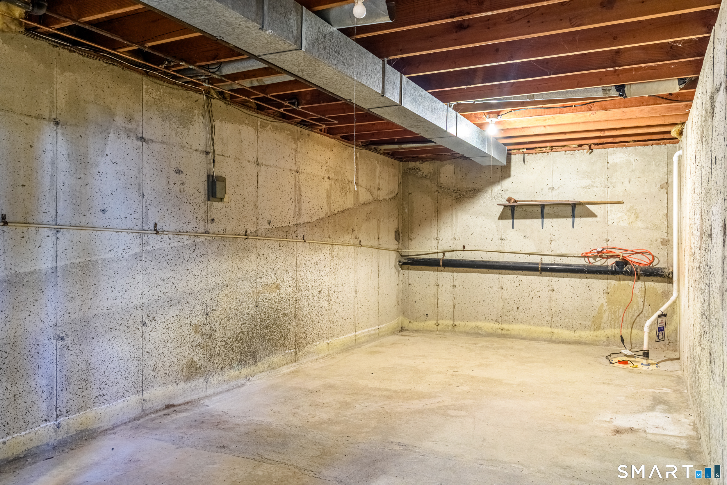 23 Happy Hollow, Stratford, 06614, 1 Bedroom Bedrooms, 0 ,1 BathroomBathrooms,Condo/co-op For Sale,For Sale,Happy Hollow,0,24163692