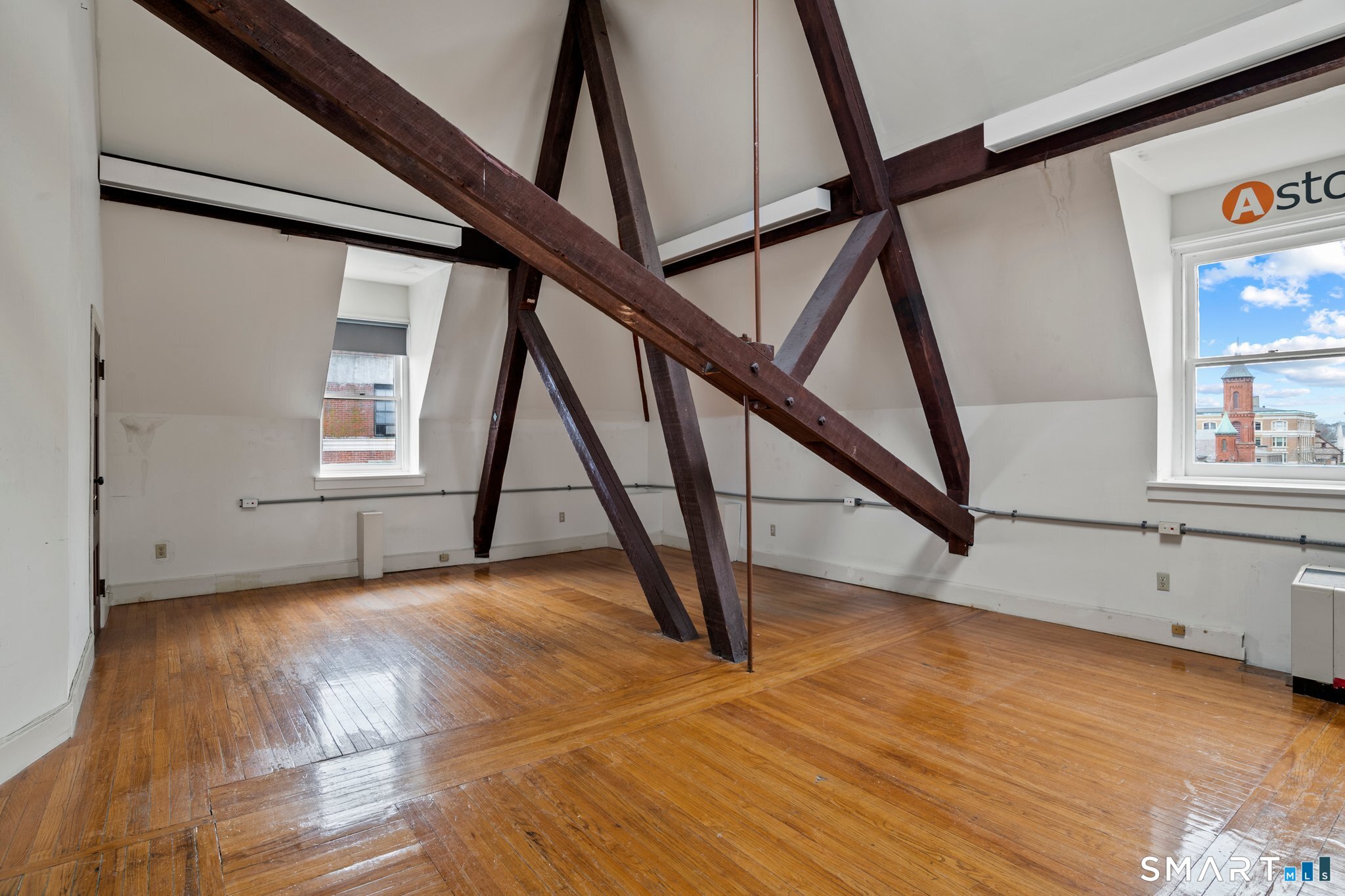 153 State, New London, 06320, 0 , 0 ,0,Commercial For Sale,For Sale,State,0,24164061