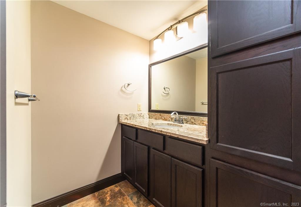 10 Summit, East Hampton, 06424, 0 , 0 ,1 BathroomBathrooms,Residential Rental,For Sale,Summit,0,24164126