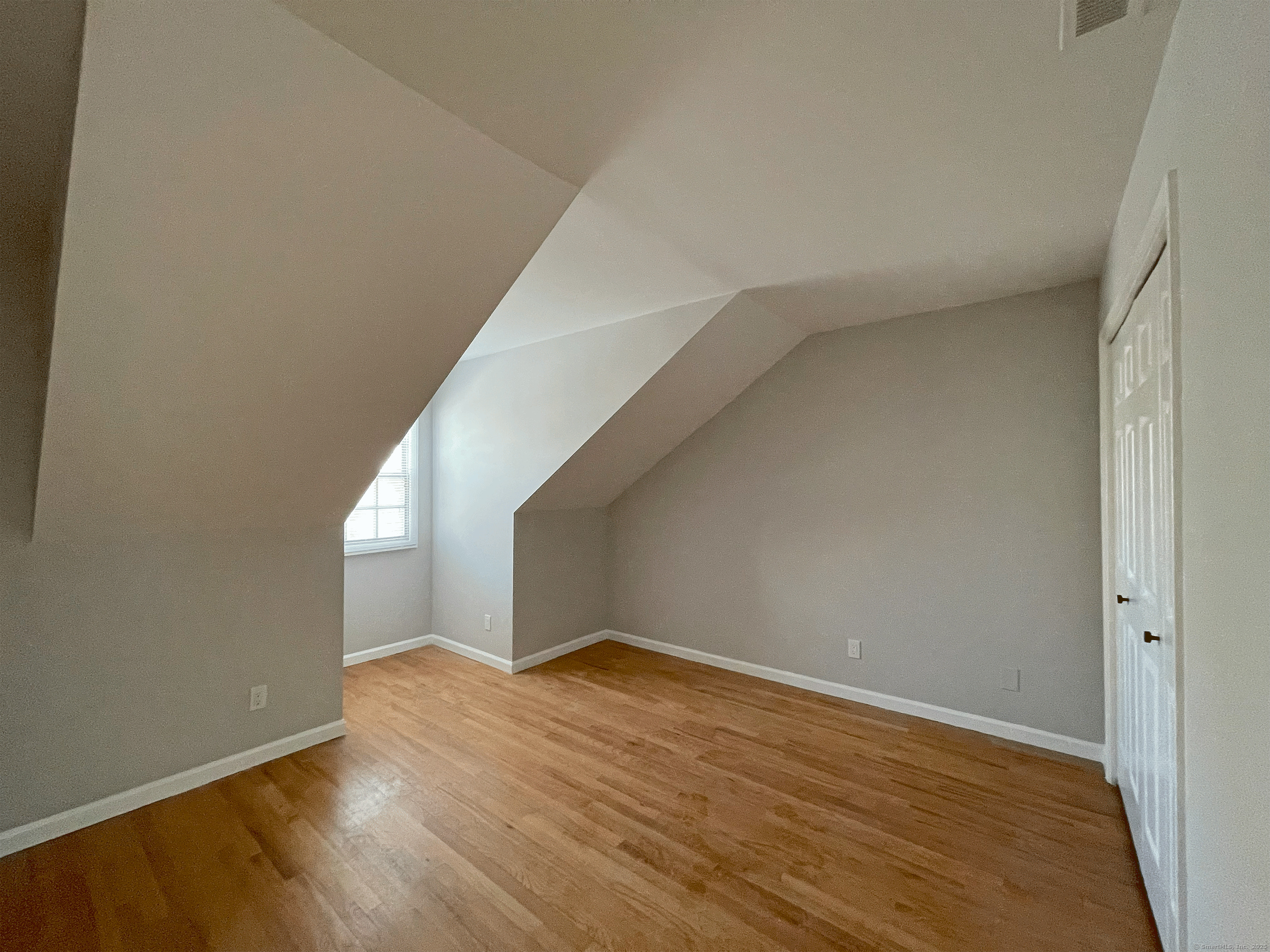 28 Home, Greenwich, 06830, 3 Bedrooms Bedrooms, 0 ,2 BathroomsBathrooms,Residential Rental,For Sale,Home,0,24164099