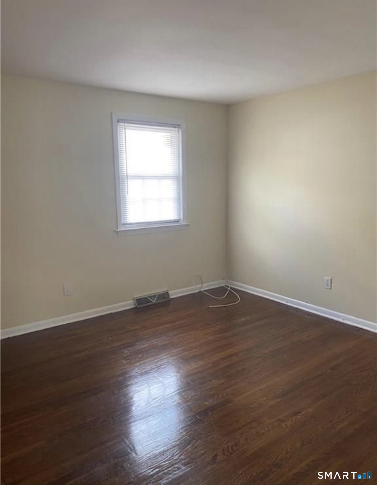 27 Manila, Woodbridge, 06525, 3 Bedrooms Bedrooms, 0 ,1 BathroomBathrooms,Residential Rental,For Sale,Manila,0,24154388