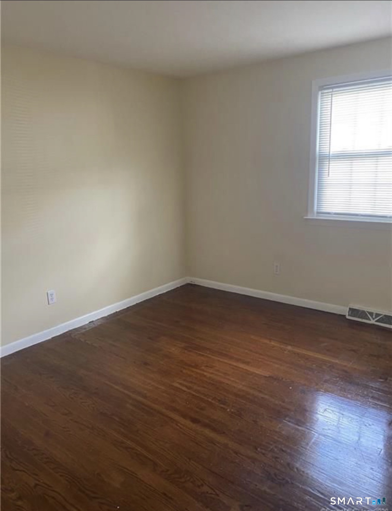 27 Manila, Woodbridge, 06525, 3 Bedrooms Bedrooms, 0 ,1 BathroomBathrooms,Residential Rental,For Sale,Manila,0,24154388