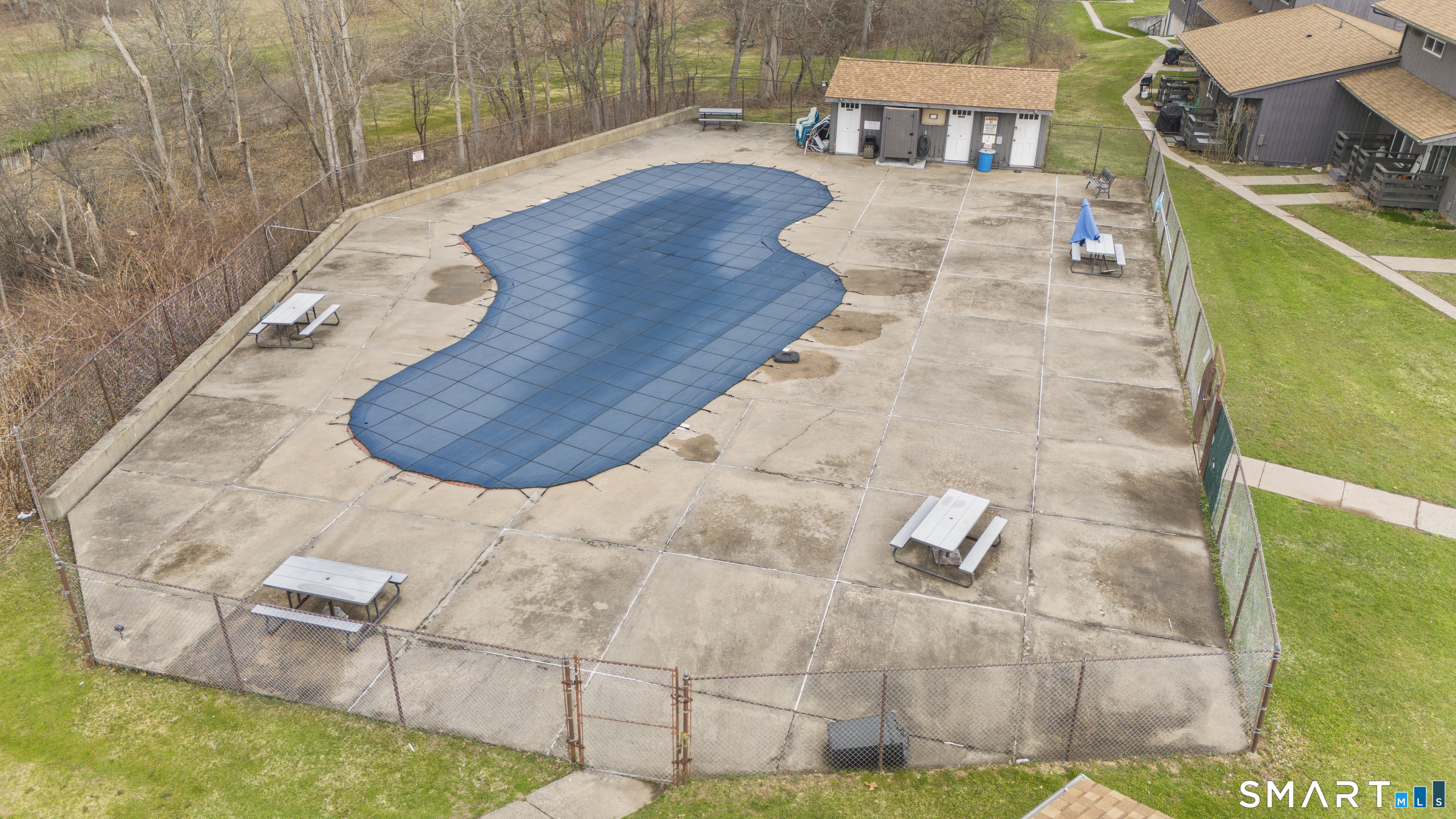 Photo 21 of 134 Williamstown Court, Newington, CT