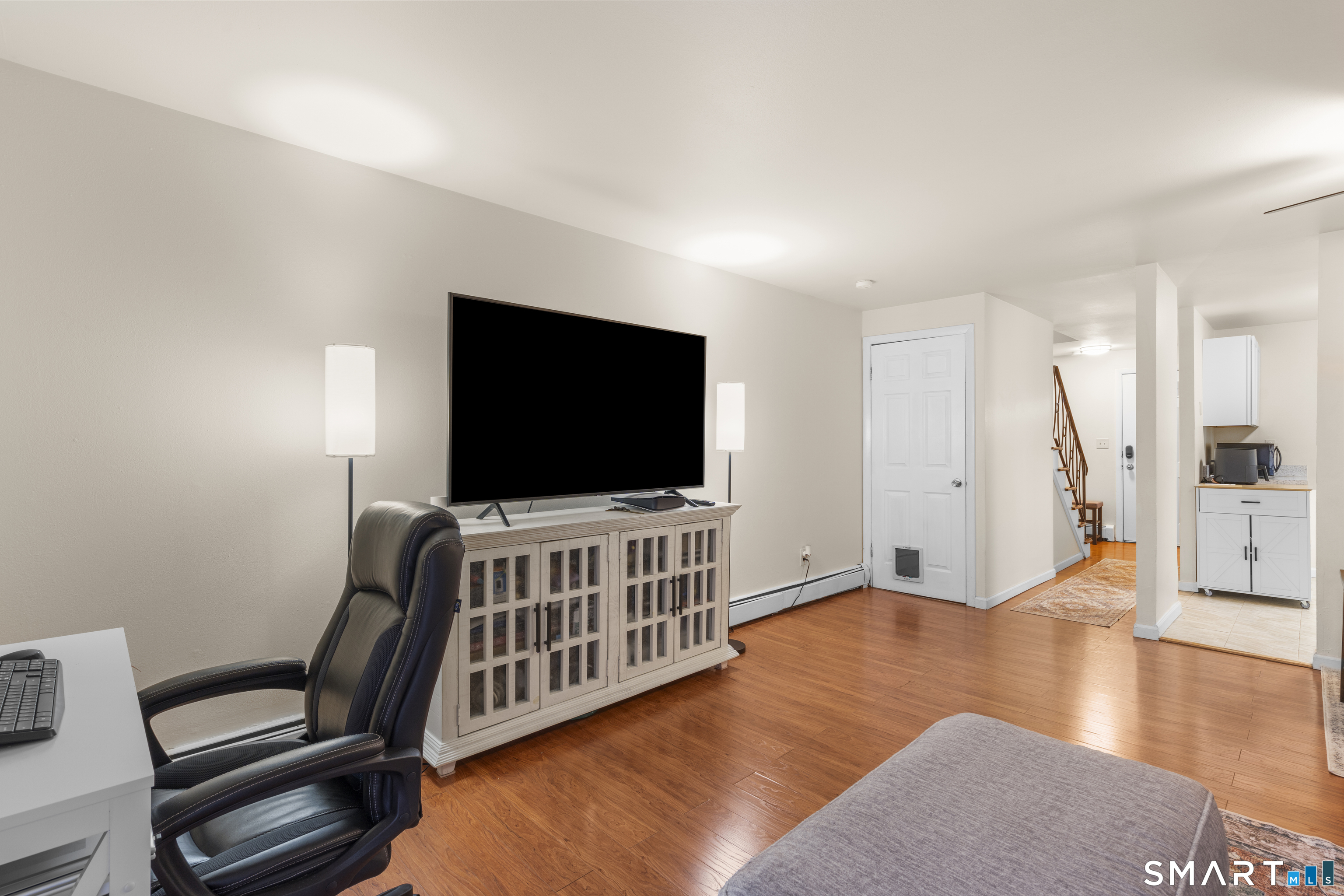 Photo 9 of 134 Williamstown Court, Newington, CT