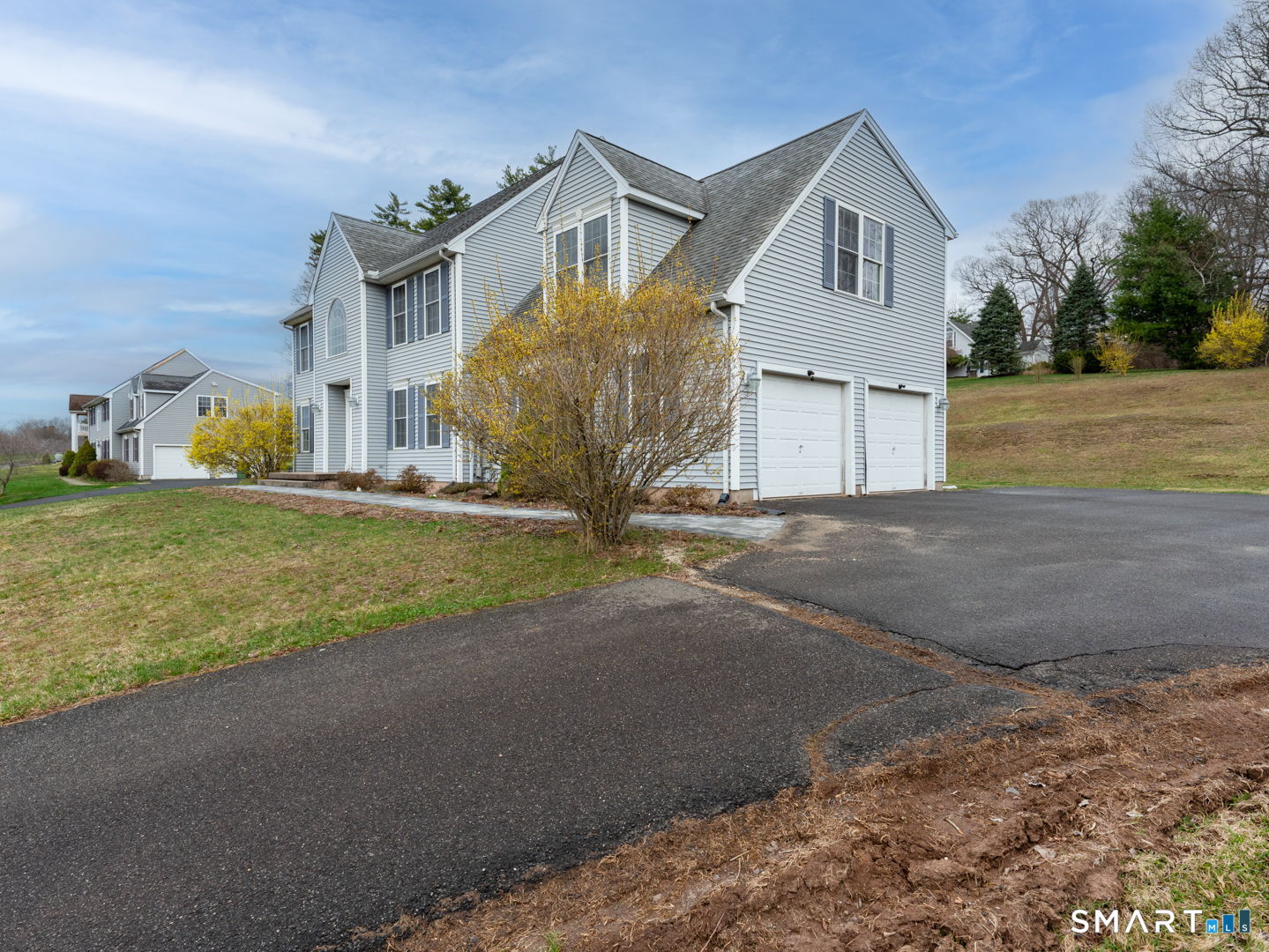 63 Old Cider Mill, Southington, 06489, 4 Bedrooms Bedrooms, 0 ,2 BathroomsBathrooms,Single Family For Sale,For Sale,Old Cider Mill,0,24154617