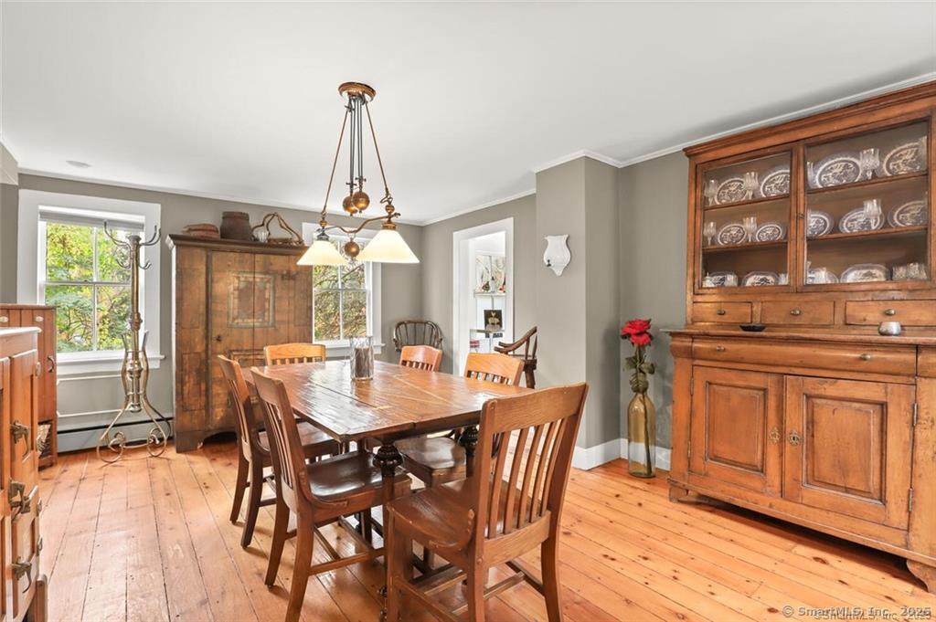 47 Hollow Tree Ridge, Darien, 06820, 3 Bedrooms Bedrooms, 0 ,2 BathroomsBathrooms,Residential Rental,For Sale,Hollow Tree Ridge,0,24164297