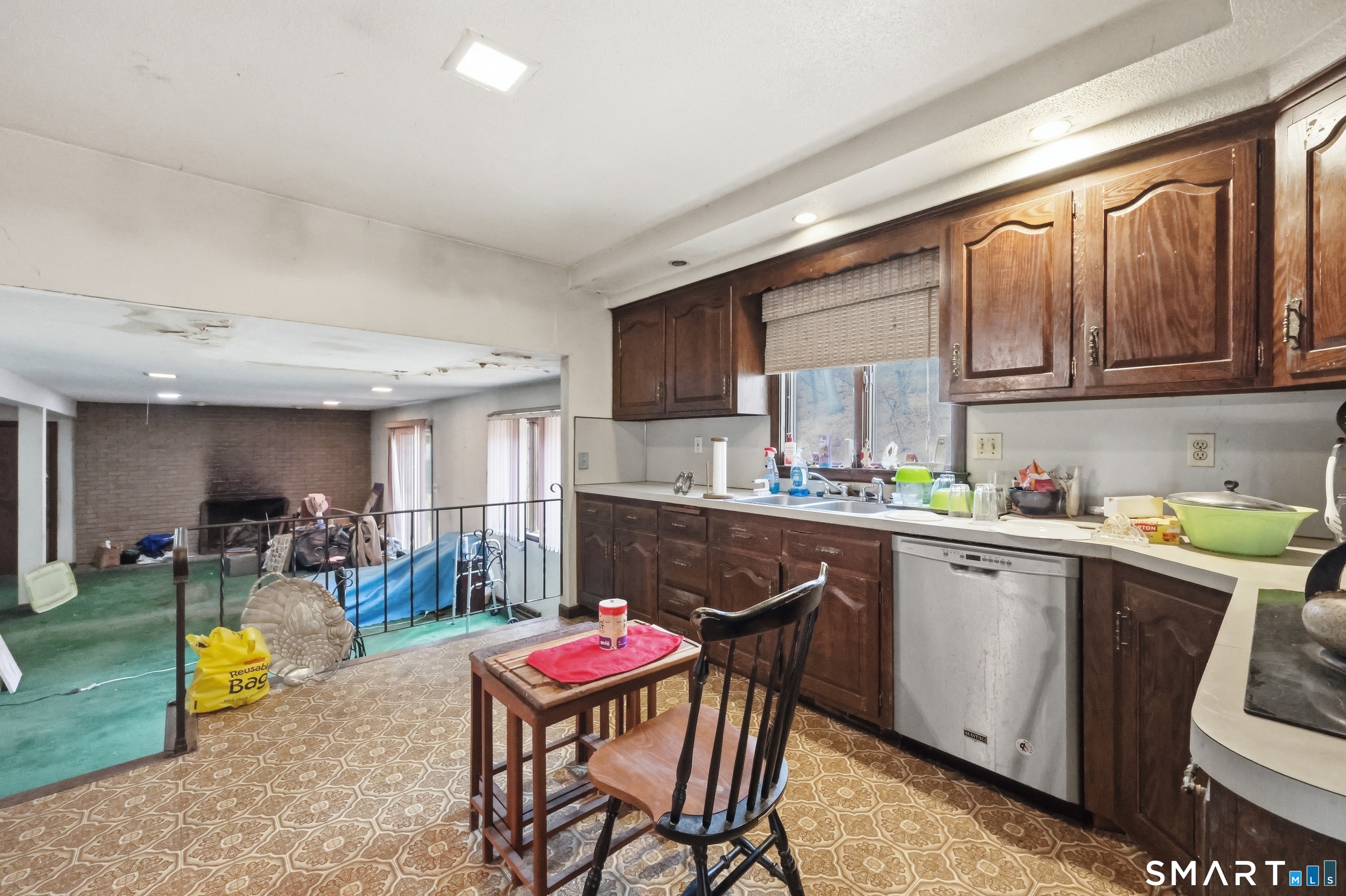 45 Quail Hollow, Southington, 06489, 4 Bedrooms Bedrooms, 0 ,2 BathroomsBathrooms,Single Family For Sale,For Sale,Quail Hollow,0,24152266