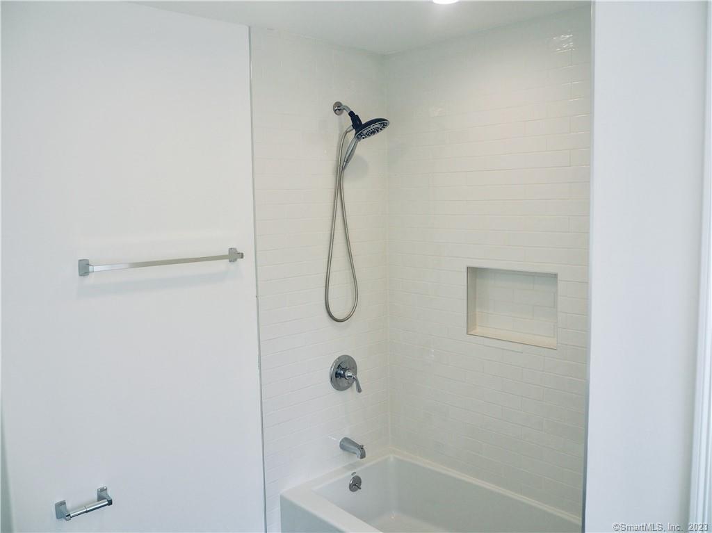 70 Seminary, New Canaan, 06840, 3 Bedrooms Bedrooms, 0 ,4 BathroomsBathrooms,Residential Rental,For Sale,Seminary,0,24164428