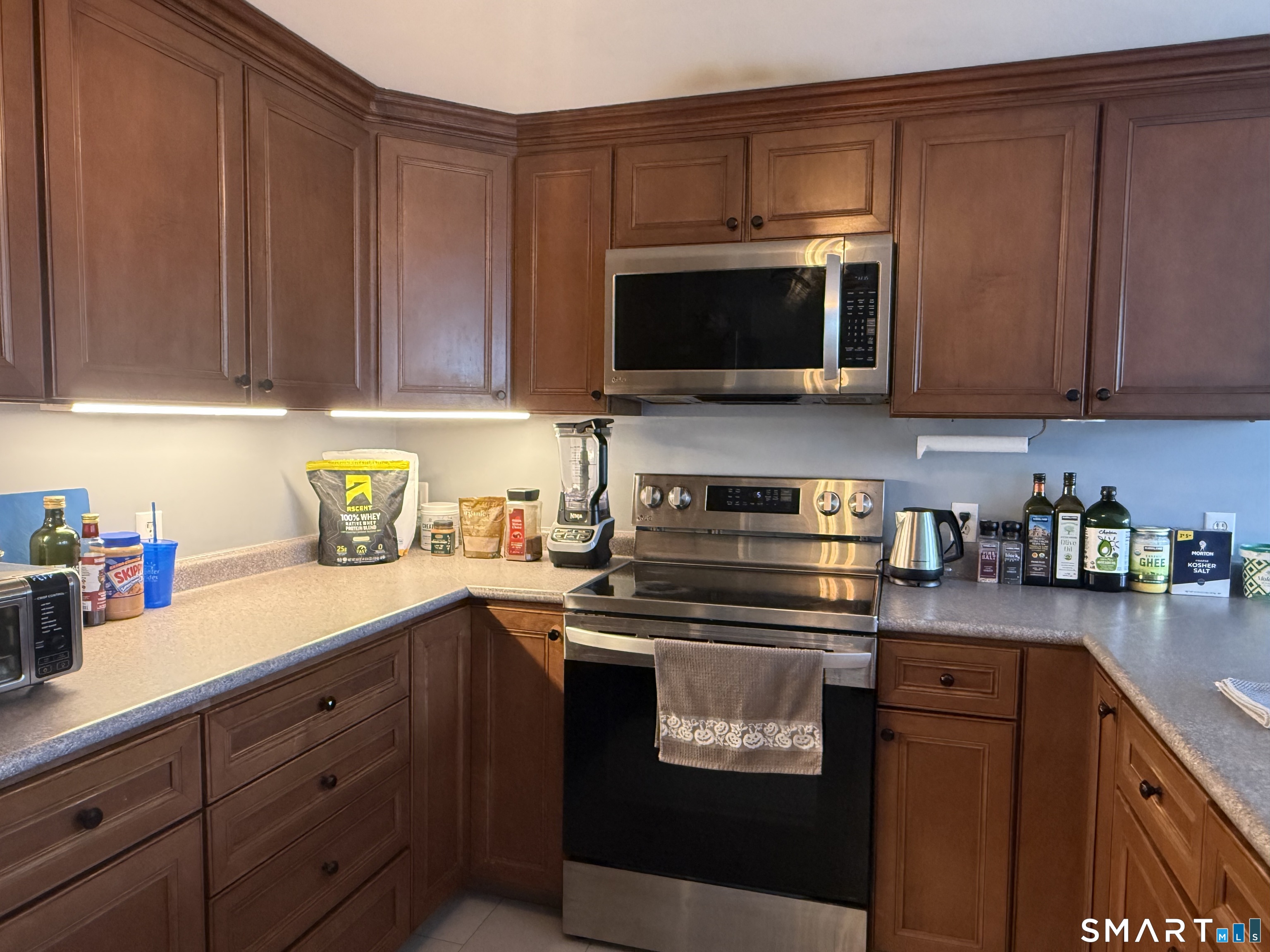 3250 Fairfield, Bridgeport, 06605, 2 Bedrooms Bedrooms, 0 ,2 BathroomsBathrooms,Residential Rental,For Sale,Fairfield,0,24157578