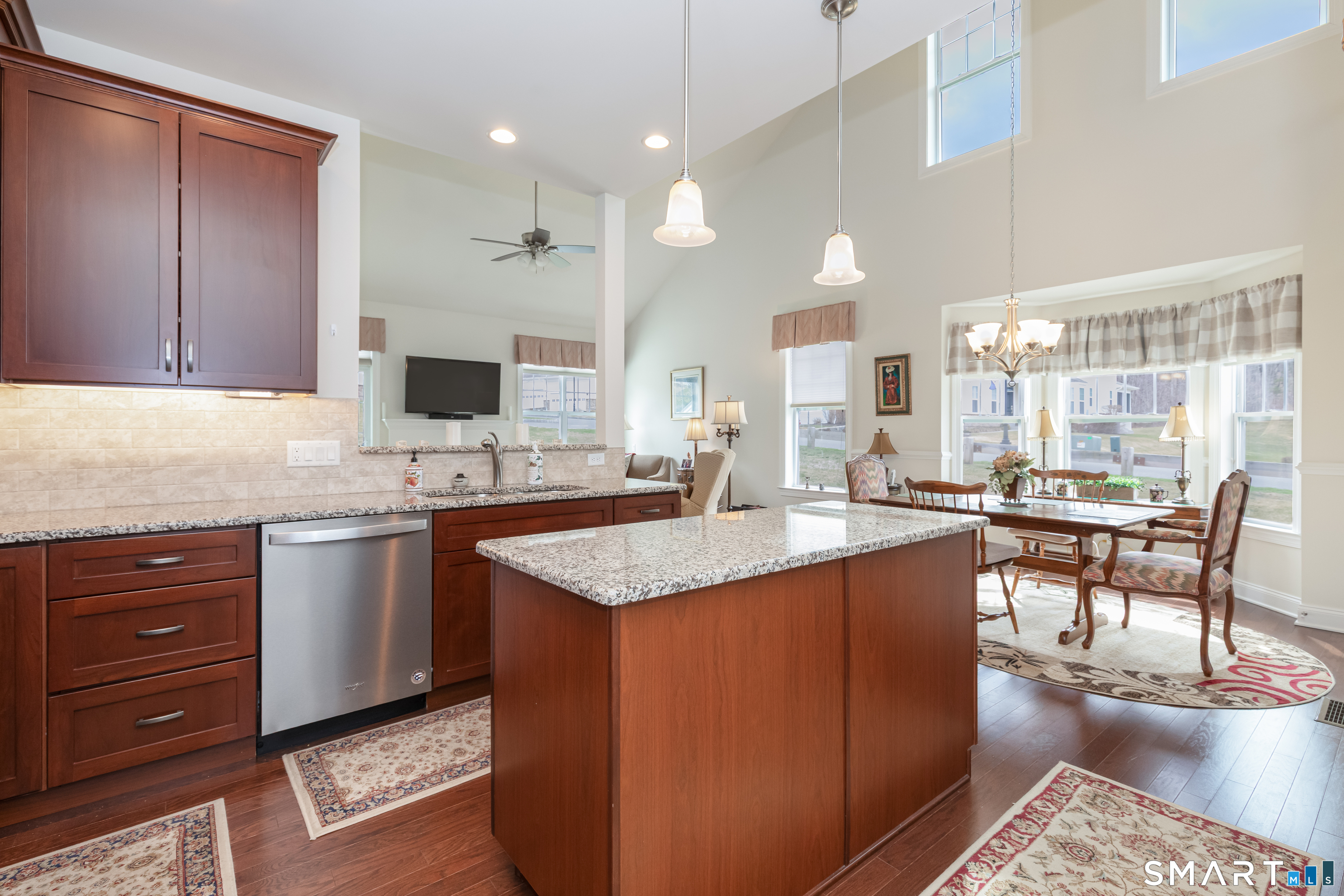 2 Arrowwood, Middlebury, 06762, 3 Bedrooms Bedrooms, 0 ,2 BathroomsBathrooms,Condo/co-op For Sale,For Sale,Arrowwood,0,24163914