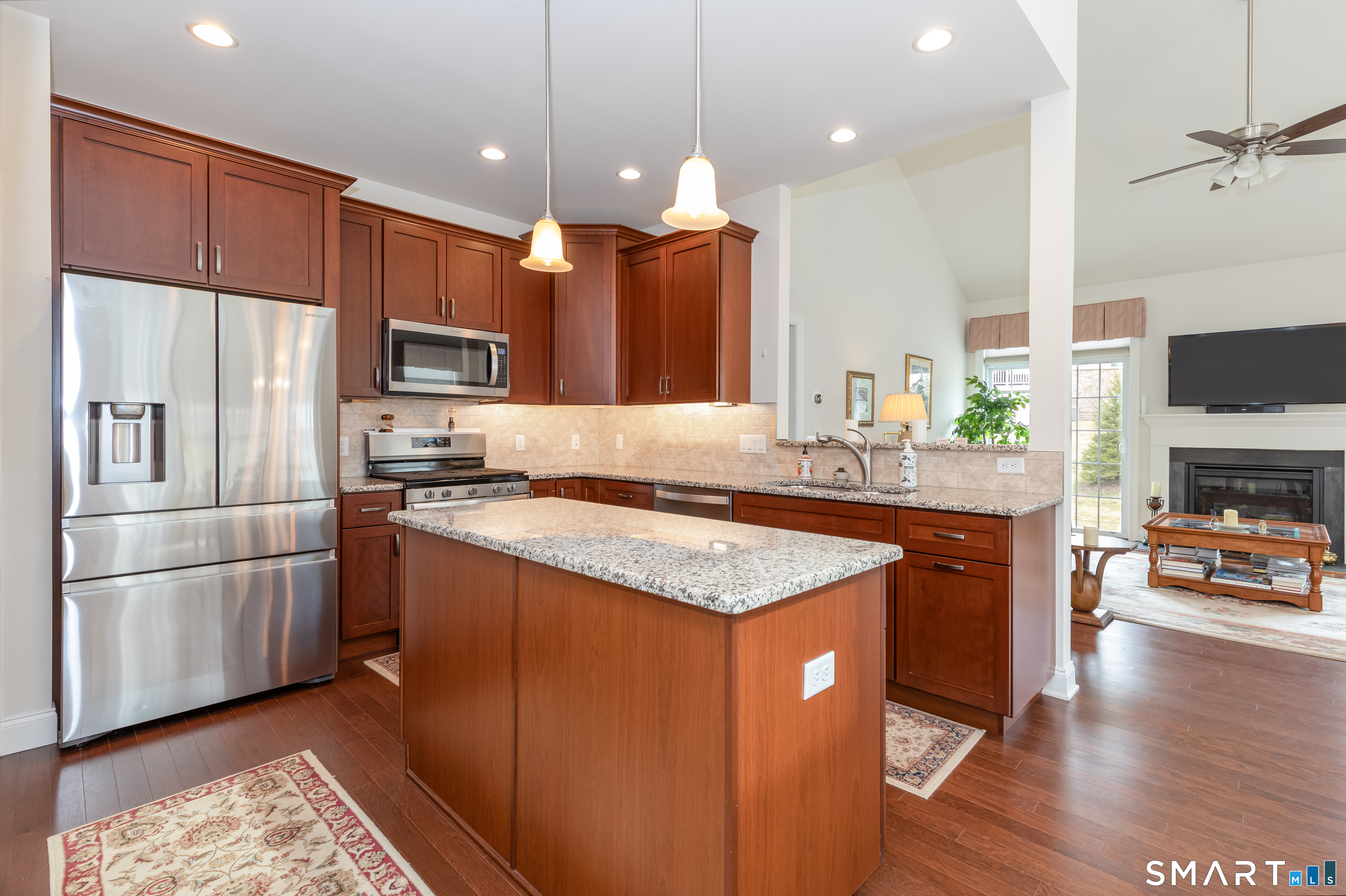 2 Arrowwood, Middlebury, 06762, 3 Bedrooms Bedrooms, 0 ,2 BathroomsBathrooms,Condo/co-op For Sale,For Sale,Arrowwood,0,24163914