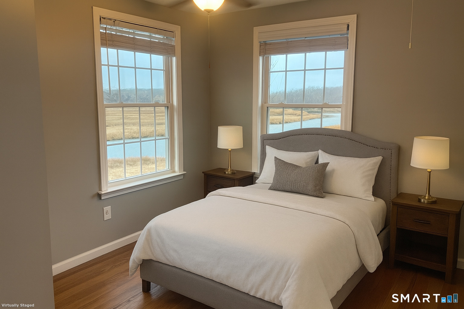924 Quinnipiac, New Haven, 06513, 3 Bedrooms Bedrooms, 0 ,2 BathroomsBathrooms,Condo/co-op For Sale,For Sale,Quinnipiac,0,24158537