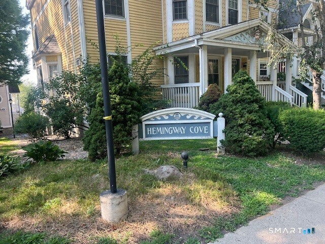 924 Quinnipiac, New Haven, 06513, 3 Bedrooms Bedrooms, 0 ,2 BathroomsBathrooms,Condo/co-op For Sale,For Sale,Quinnipiac,0,24158537