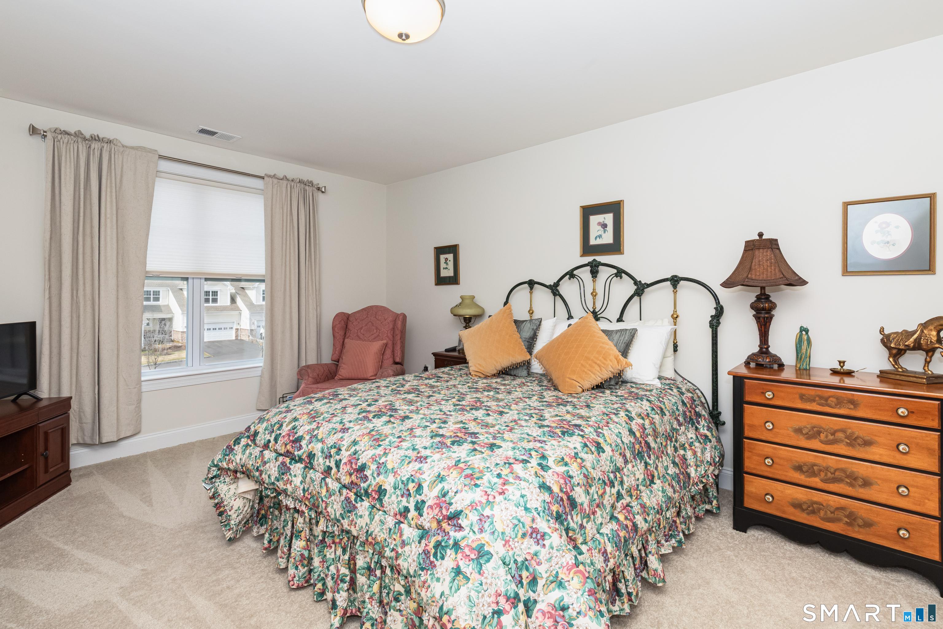 2 Arrowwood, Middlebury, 06762, 3 Bedrooms Bedrooms, 0 ,2 BathroomsBathrooms,Condo/co-op For Sale,For Sale,Arrowwood,0,24163914
