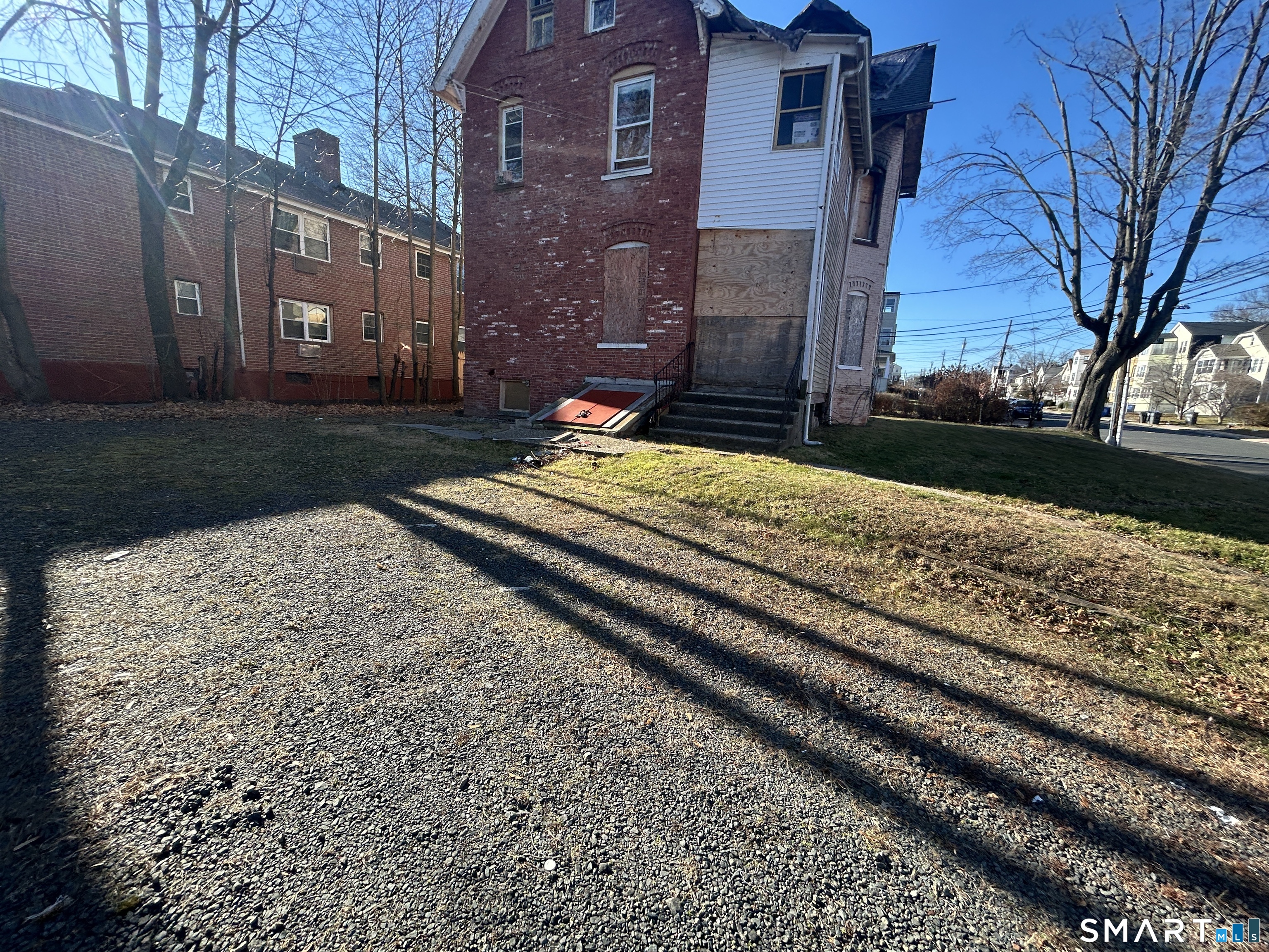 4 George, Hartford, 06114, 6 Bedrooms Bedrooms, 0 ,3 BathroomsBathrooms,Multi-family For Sale,For Sale,George,0,24164248