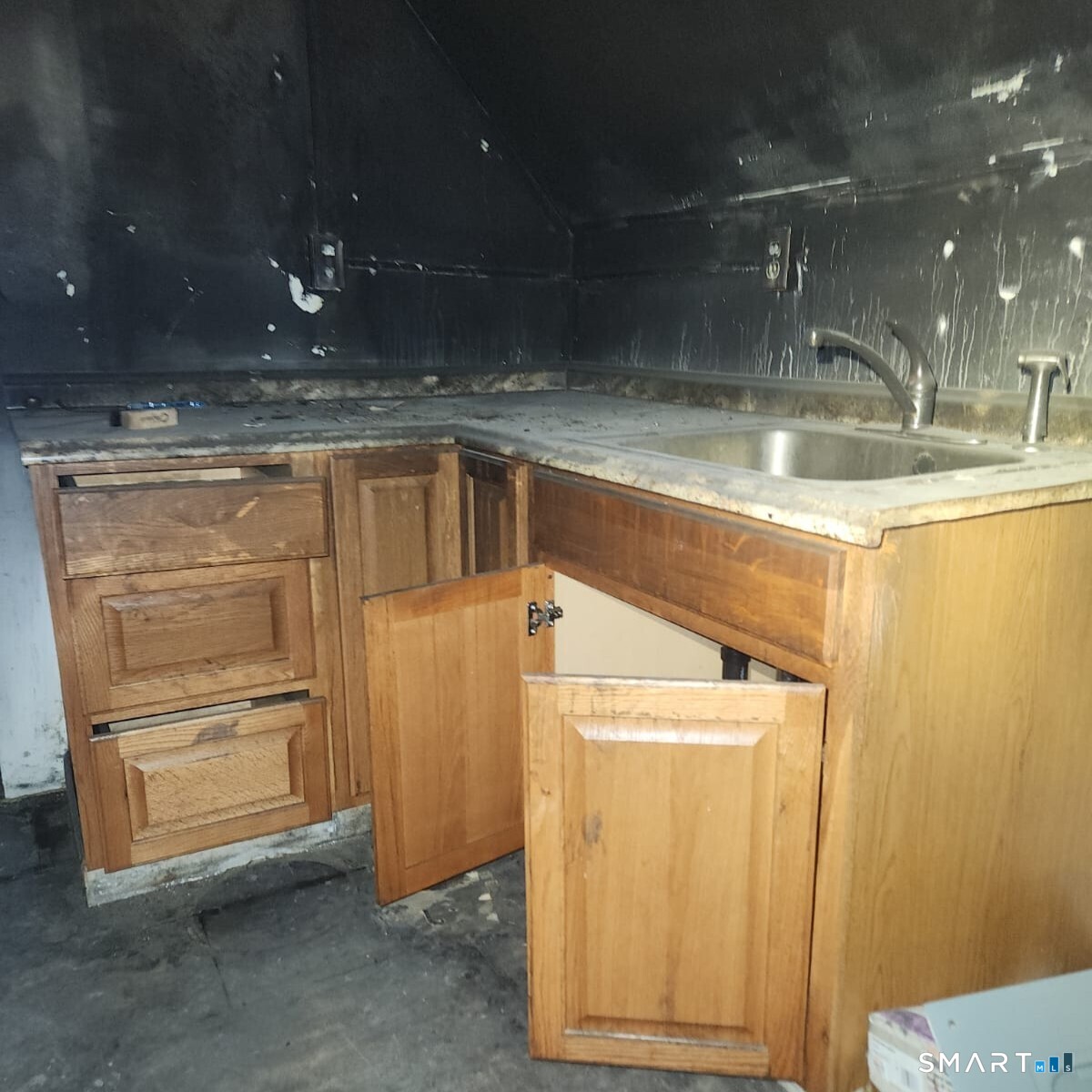 4 George, Hartford, 06114, 6 Bedrooms Bedrooms, 0 ,3 BathroomsBathrooms,Multi-family For Sale,For Sale,George,0,24164248