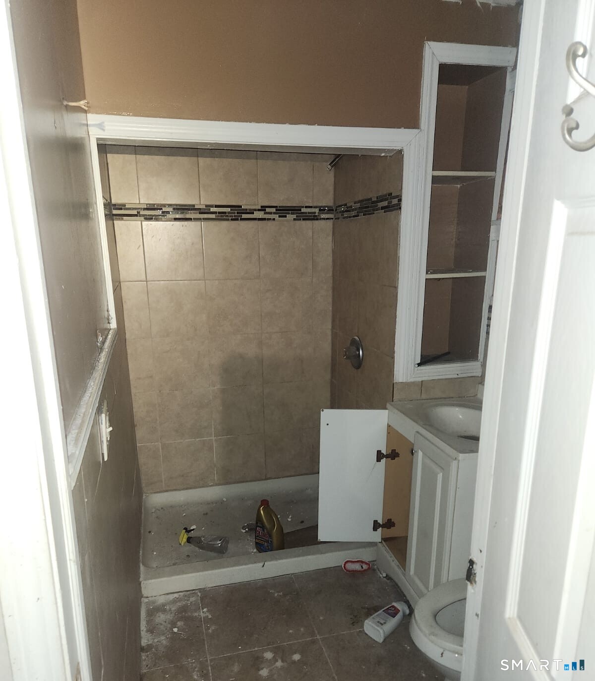 4 George, Hartford, 06114, 6 Bedrooms Bedrooms, 0 ,3 BathroomsBathrooms,Multi-family For Sale,For Sale,George,0,24164248