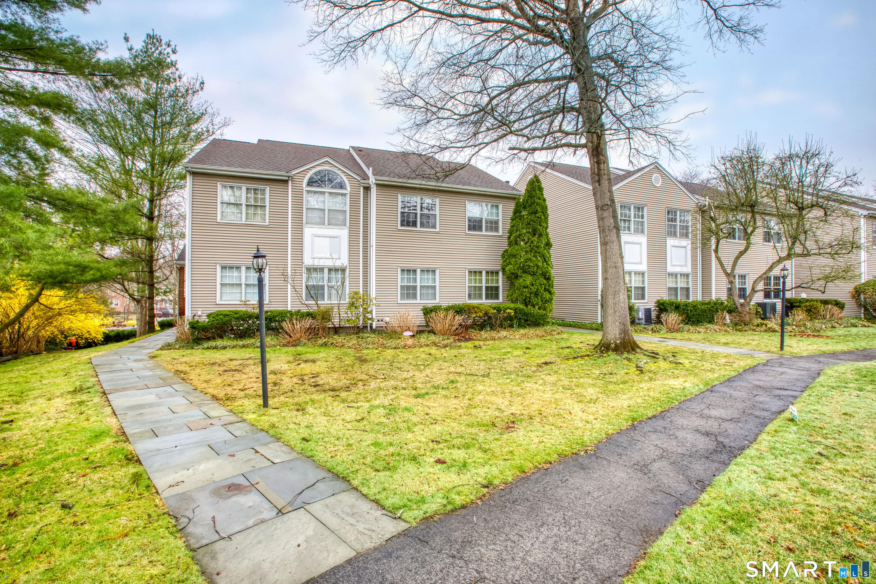 51 Old Kings Highway, Greenwich, Connecticut photo 1
