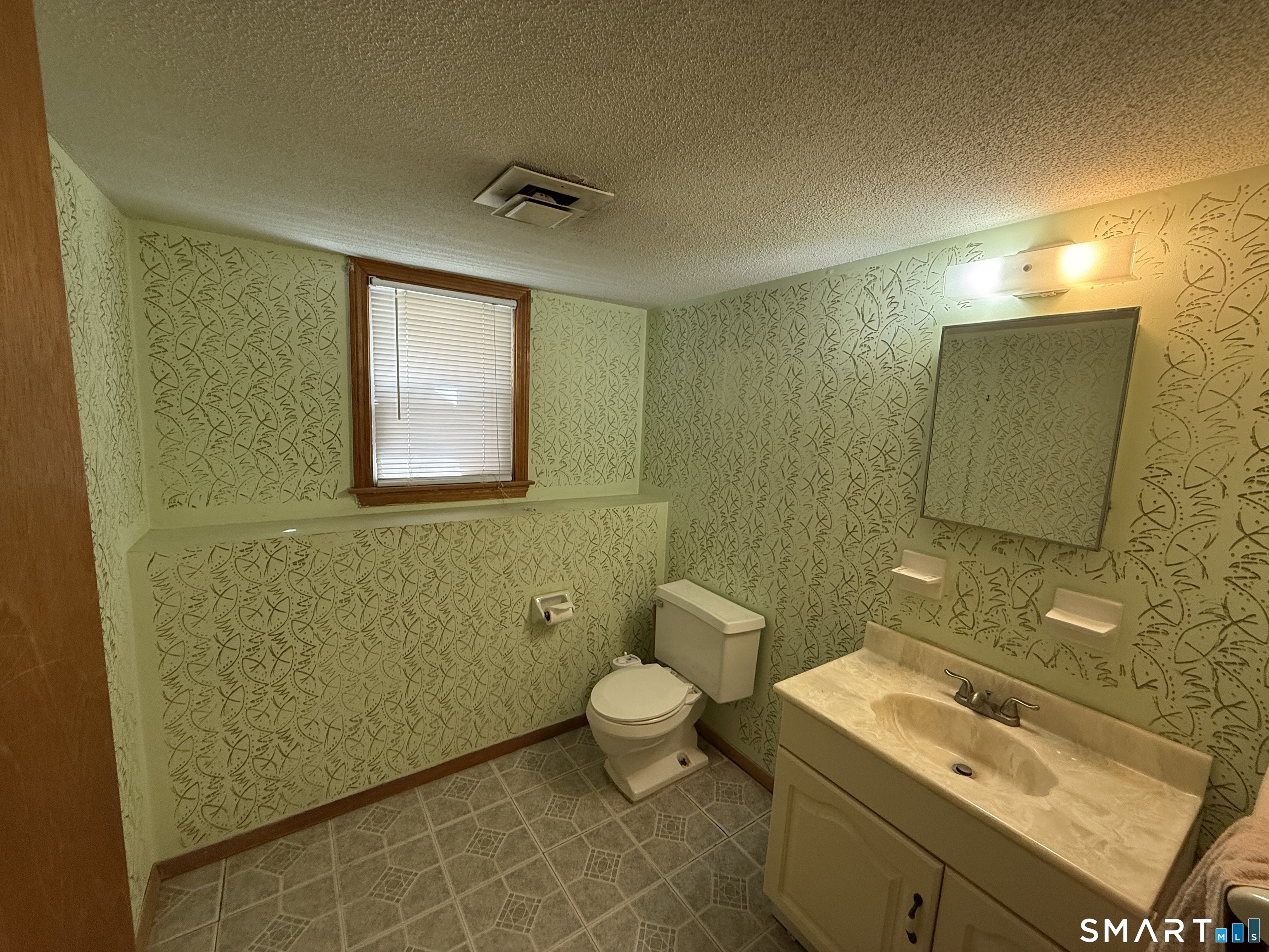 321 Knob Hill, Meriden, 06451, 4 Bedrooms Bedrooms, 0 ,1 BathroomBathrooms,Single Family For Sale,For Sale,Knob Hill,0,24164999