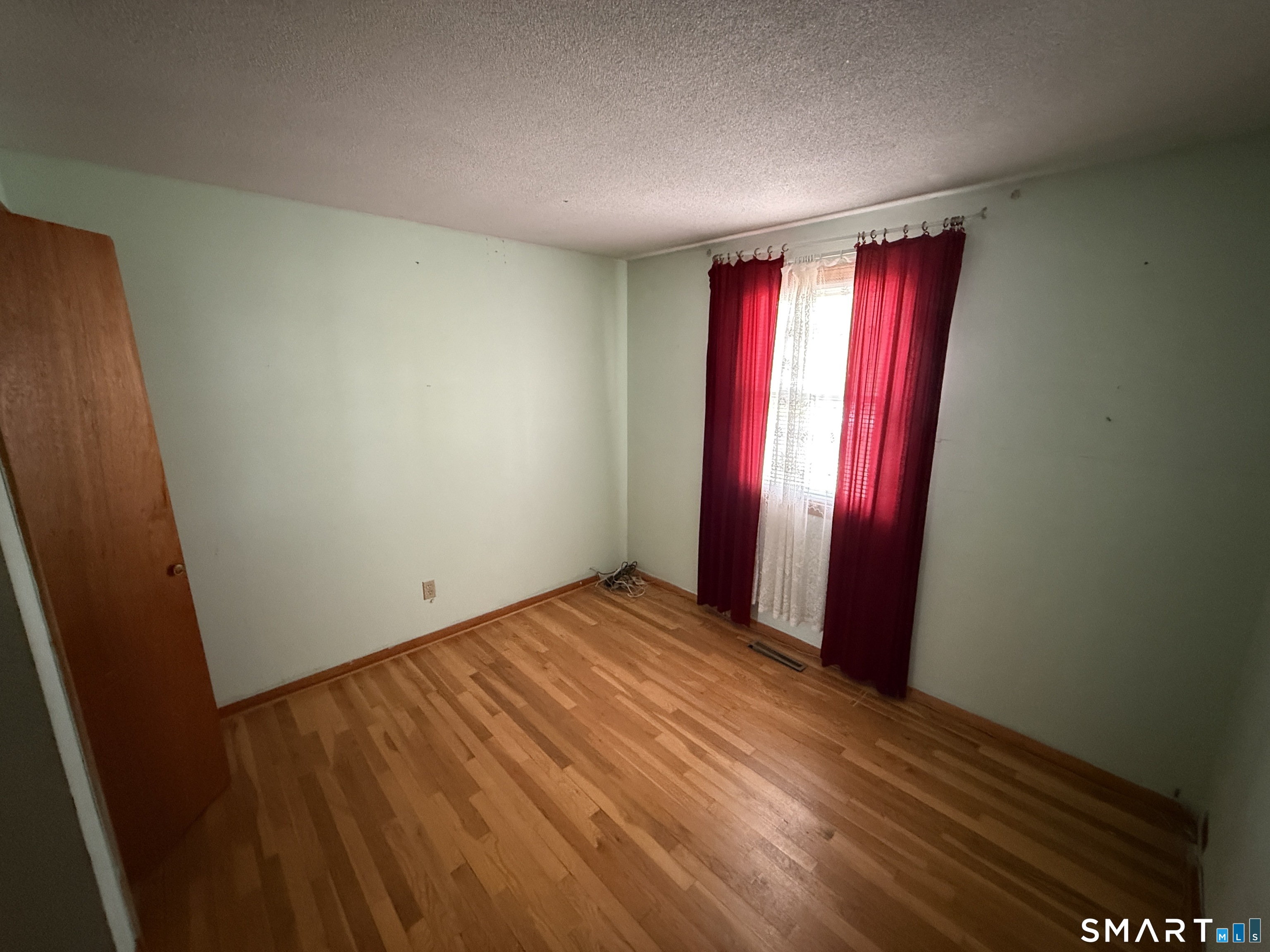 321 Knob Hill, Meriden, 06451, 4 Bedrooms Bedrooms, 0 ,1 BathroomBathrooms,Single Family For Sale,For Sale,Knob Hill,0,24164999