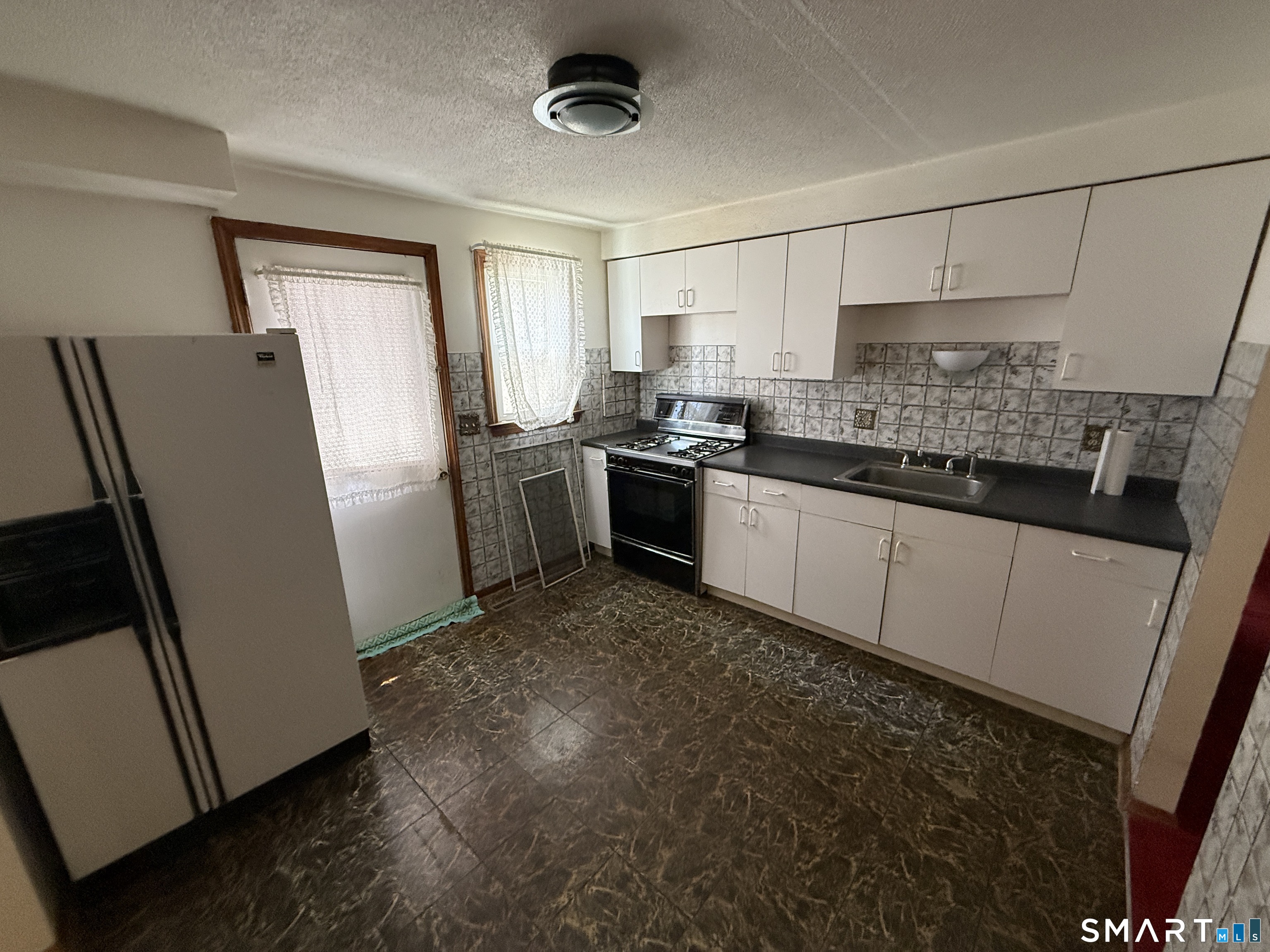 321 Knob Hill, Meriden, 06451, 4 Bedrooms Bedrooms, 0 ,1 BathroomBathrooms,Single Family For Sale,For Sale,Knob Hill,0,24164999