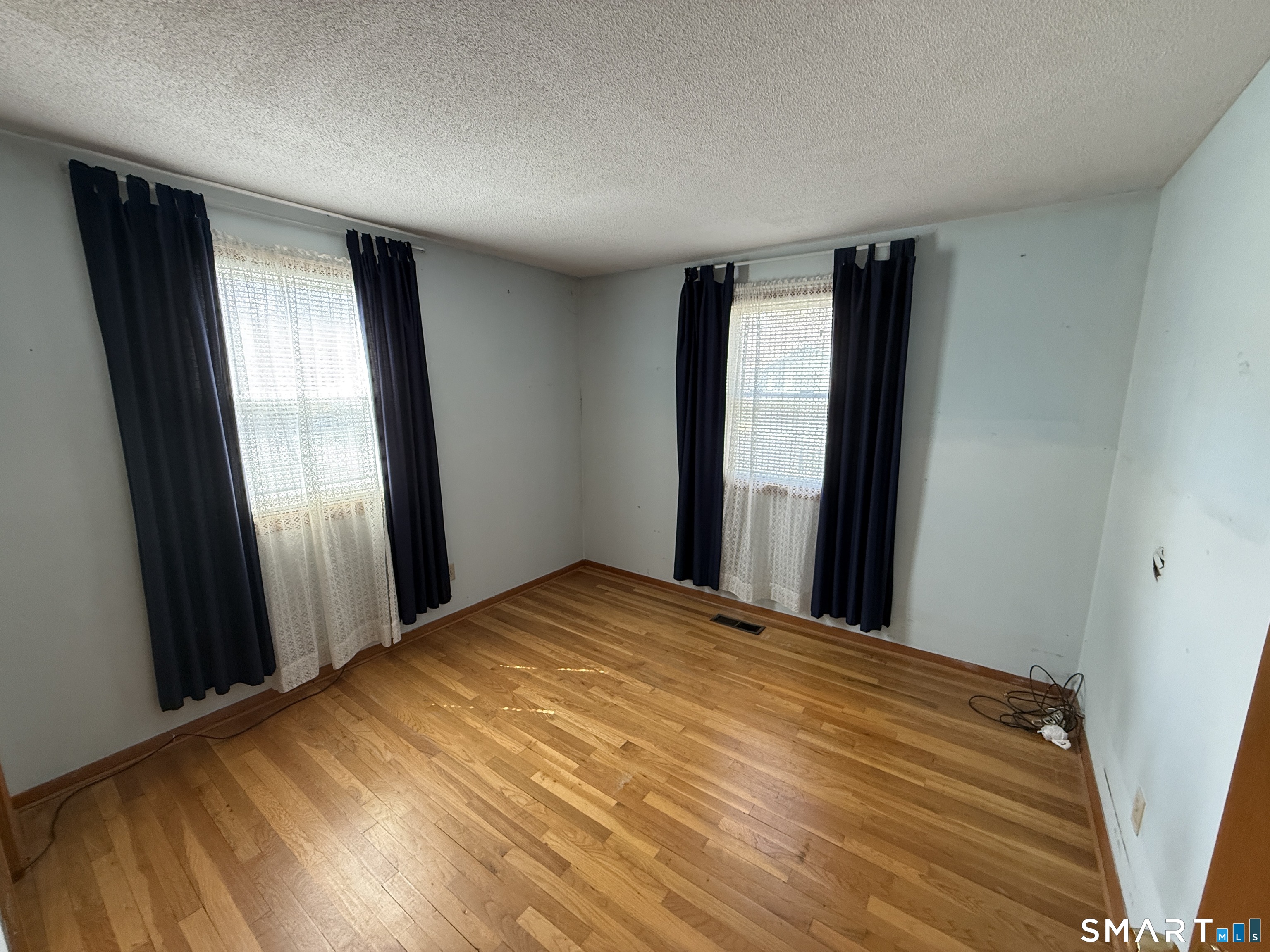 321 Knob Hill, Meriden, 06451, 4 Bedrooms Bedrooms, 0 ,1 BathroomBathrooms,Single Family For Sale,For Sale,Knob Hill,0,24164999