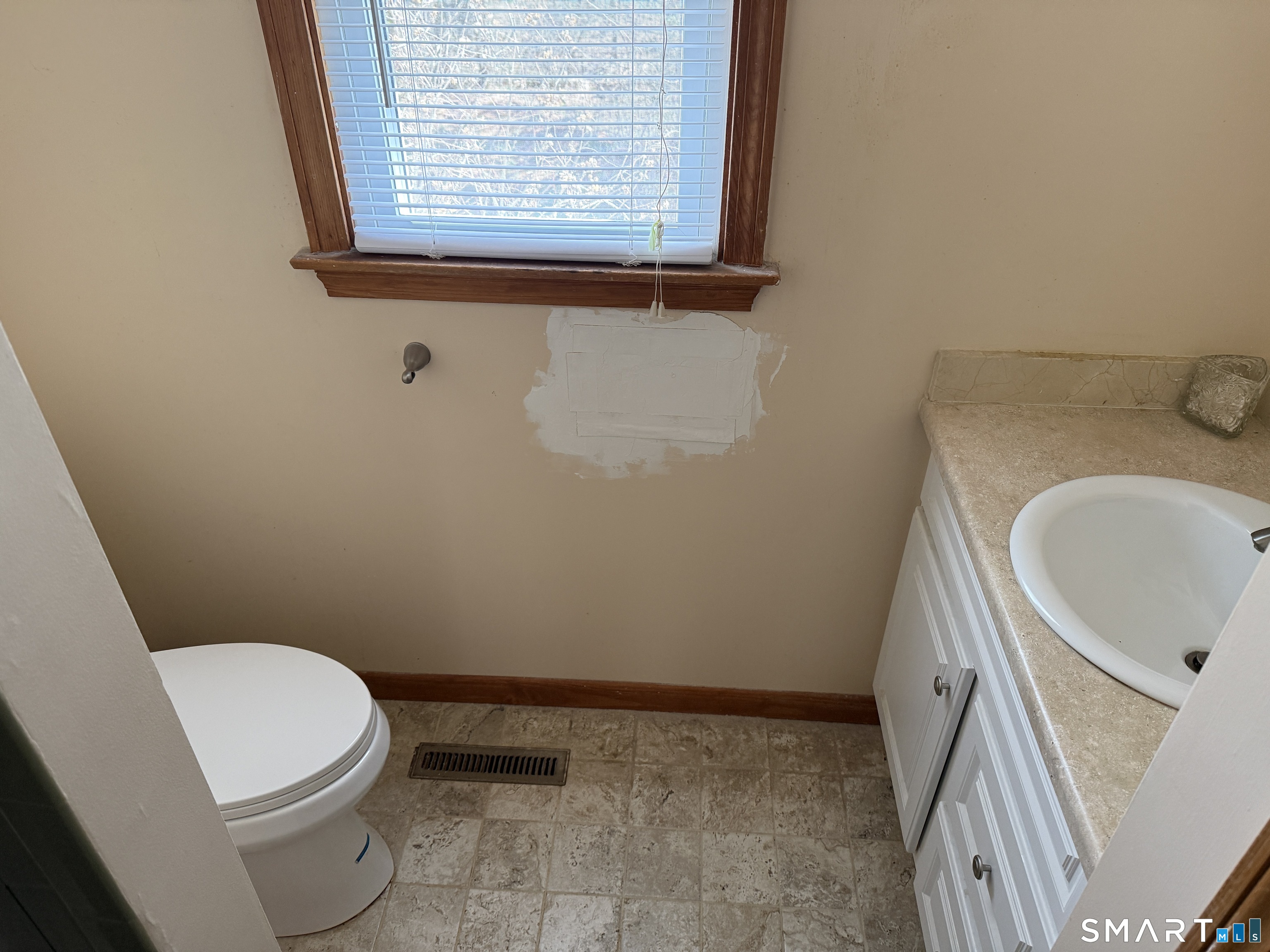 321 Knob Hill, Meriden, 06451, 4 Bedrooms Bedrooms, 0 ,1 BathroomBathrooms,Single Family For Sale,For Sale,Knob Hill,0,24164999