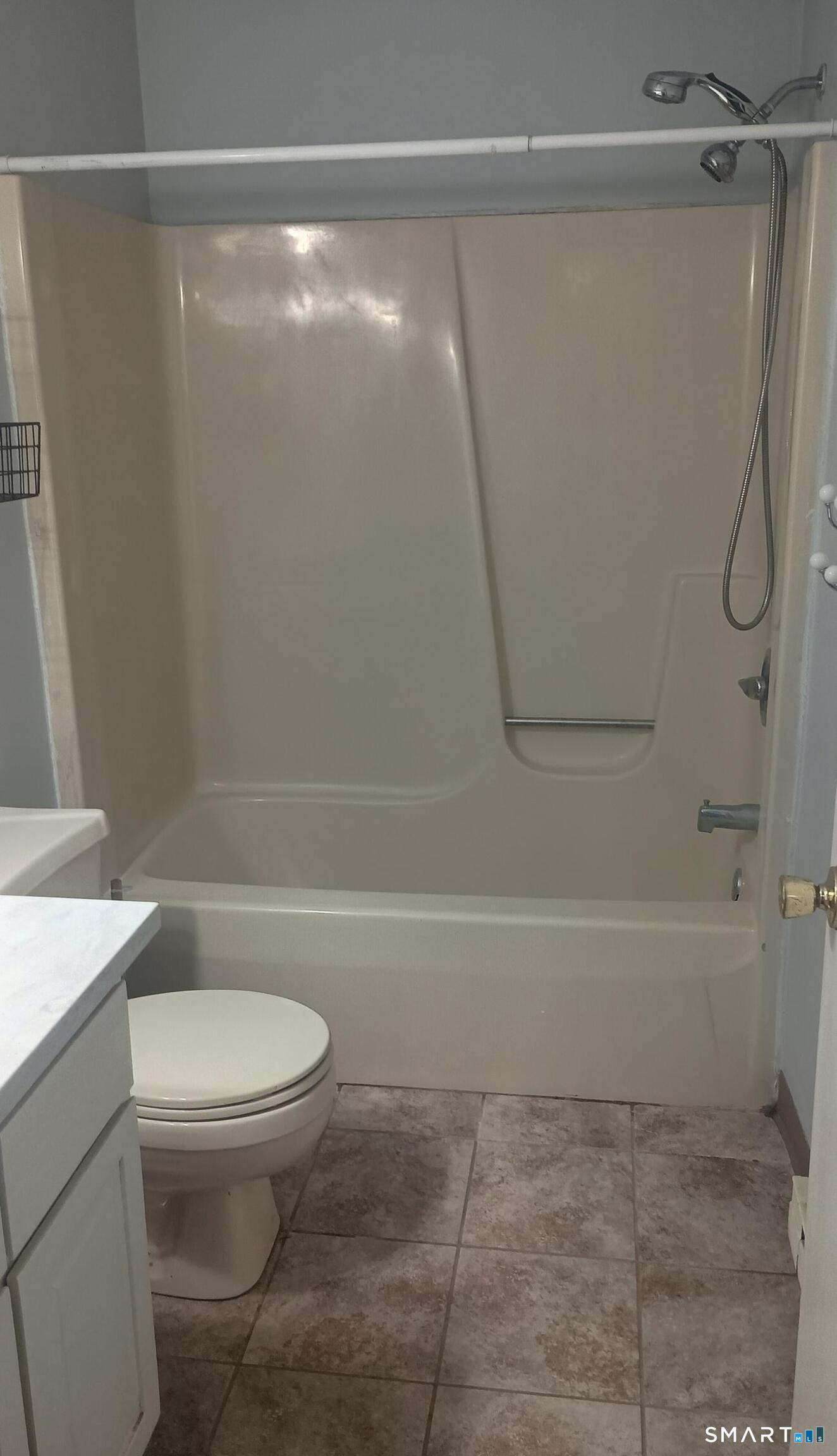 2 Branch, Thomaston, 06787, 2 Bedrooms Bedrooms, 0 ,1 BathroomBathrooms,Condo/co-op For Sale,For Sale,Branch,0,24159598