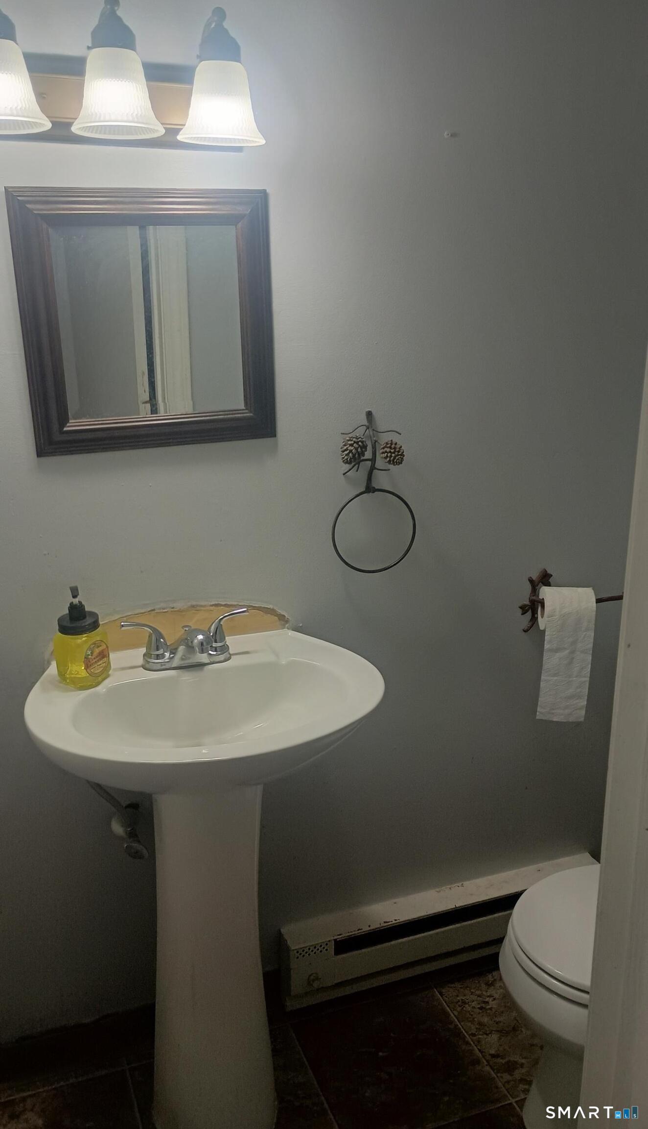 2 Branch, Thomaston, 06787, 2 Bedrooms Bedrooms, 0 ,1 BathroomBathrooms,Condo/co-op For Sale,For Sale,Branch,0,24159598