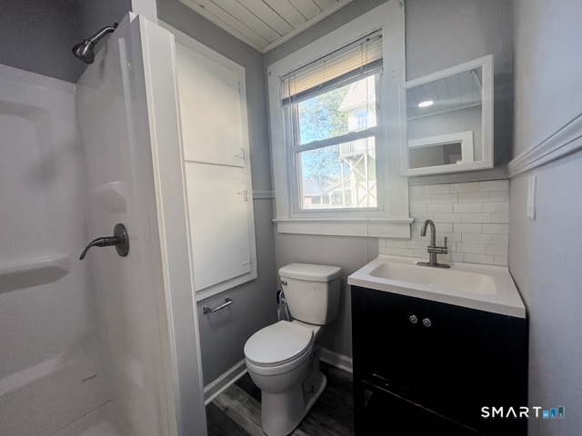 179 Montauk, New London, 06320, 1 Bedroom Bedrooms, 0 ,1 BathroomBathrooms,Residential Rental,For Sale,Montauk,0,24165003