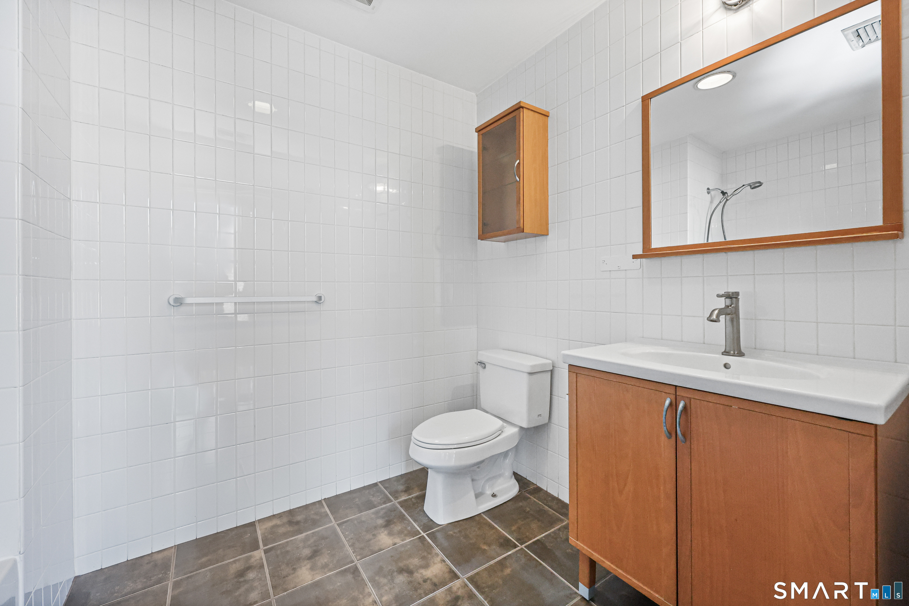 Photo 17 of 10 Ann Street, Norwalk, CT