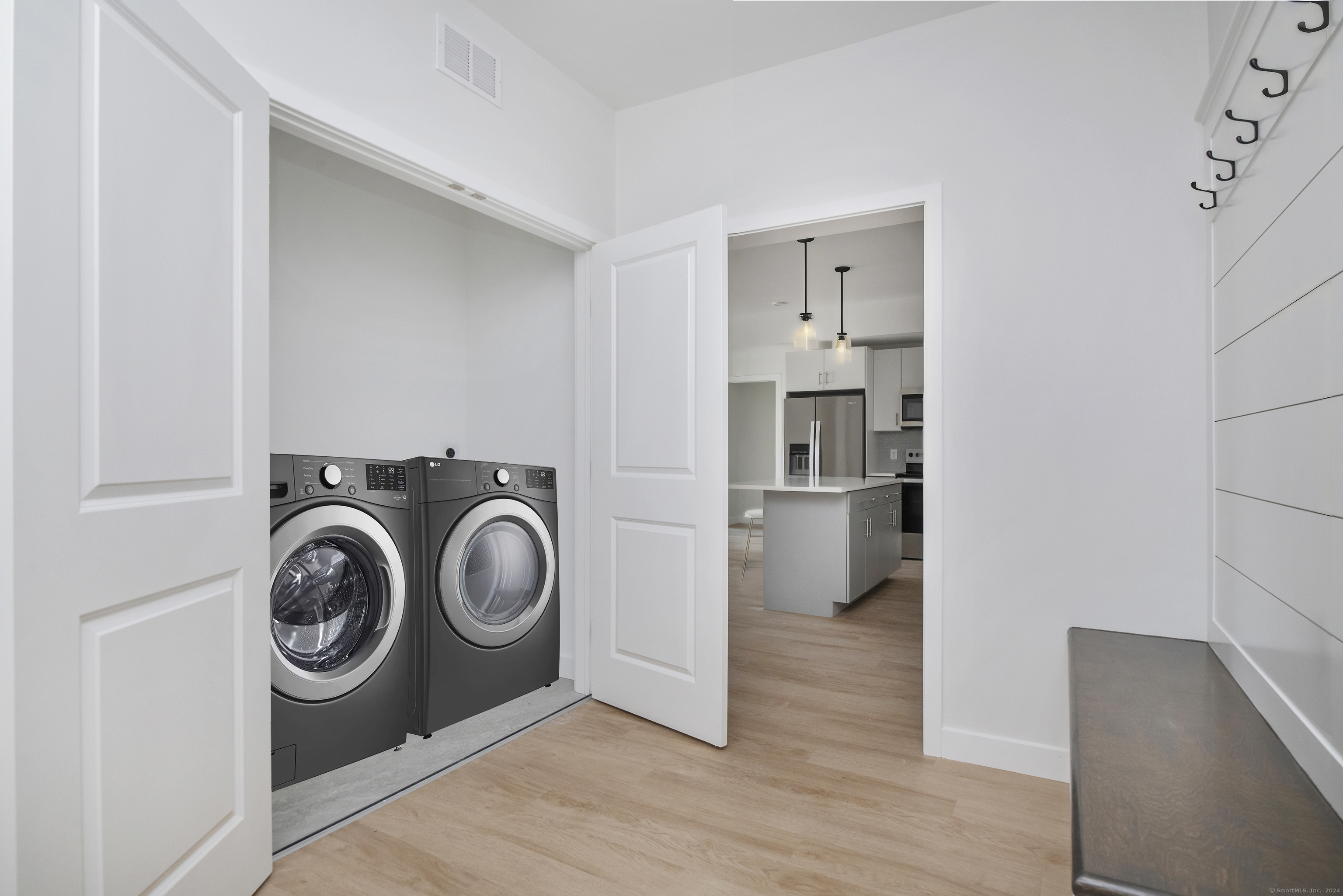 130 Main, Bristol, 06010, 1 Bedroom Bedrooms, 0 ,1 BathroomBathrooms,Residential Rental,For Sale,Main,0,24165317