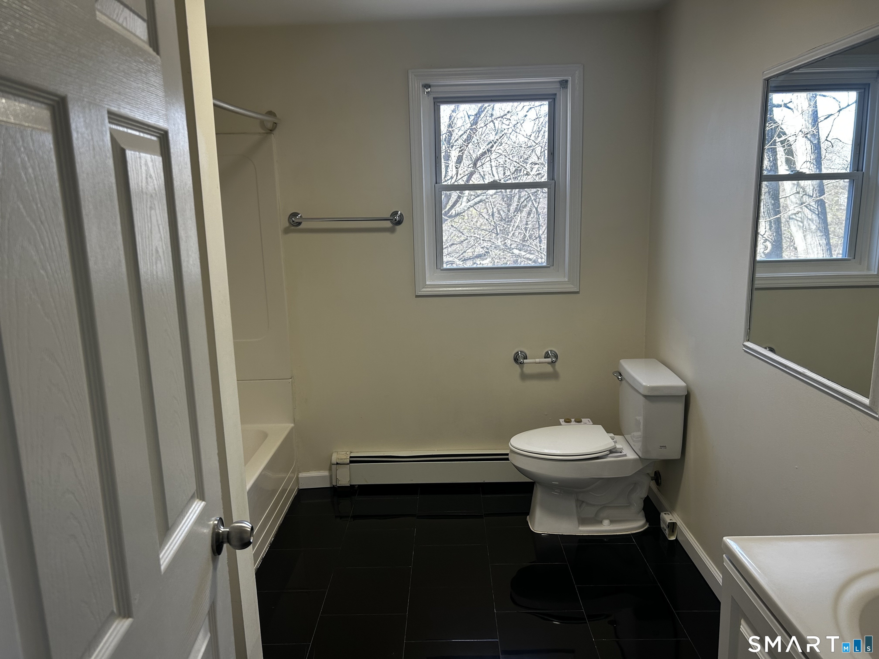 9 Concord, Danbury, 06810, 3 Bedrooms Bedrooms, 0 ,1 BathroomBathrooms,Residential Rental,For Sale,Concord,0,24156552