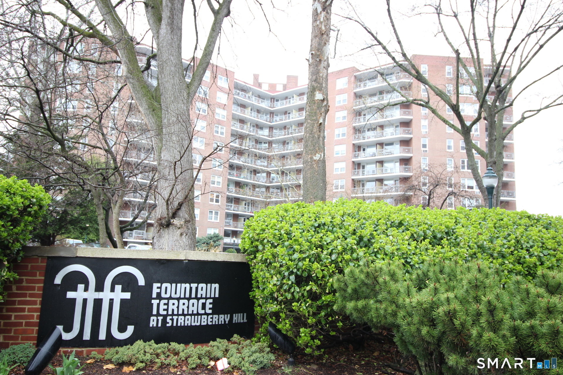 71 Strawberry Hill, Stamford, 06902, 2 Bedrooms Bedrooms, 0 ,1 BathroomBathrooms,Condo/co-op For Sale,For Sale,Strawberry Hill,0,24163682