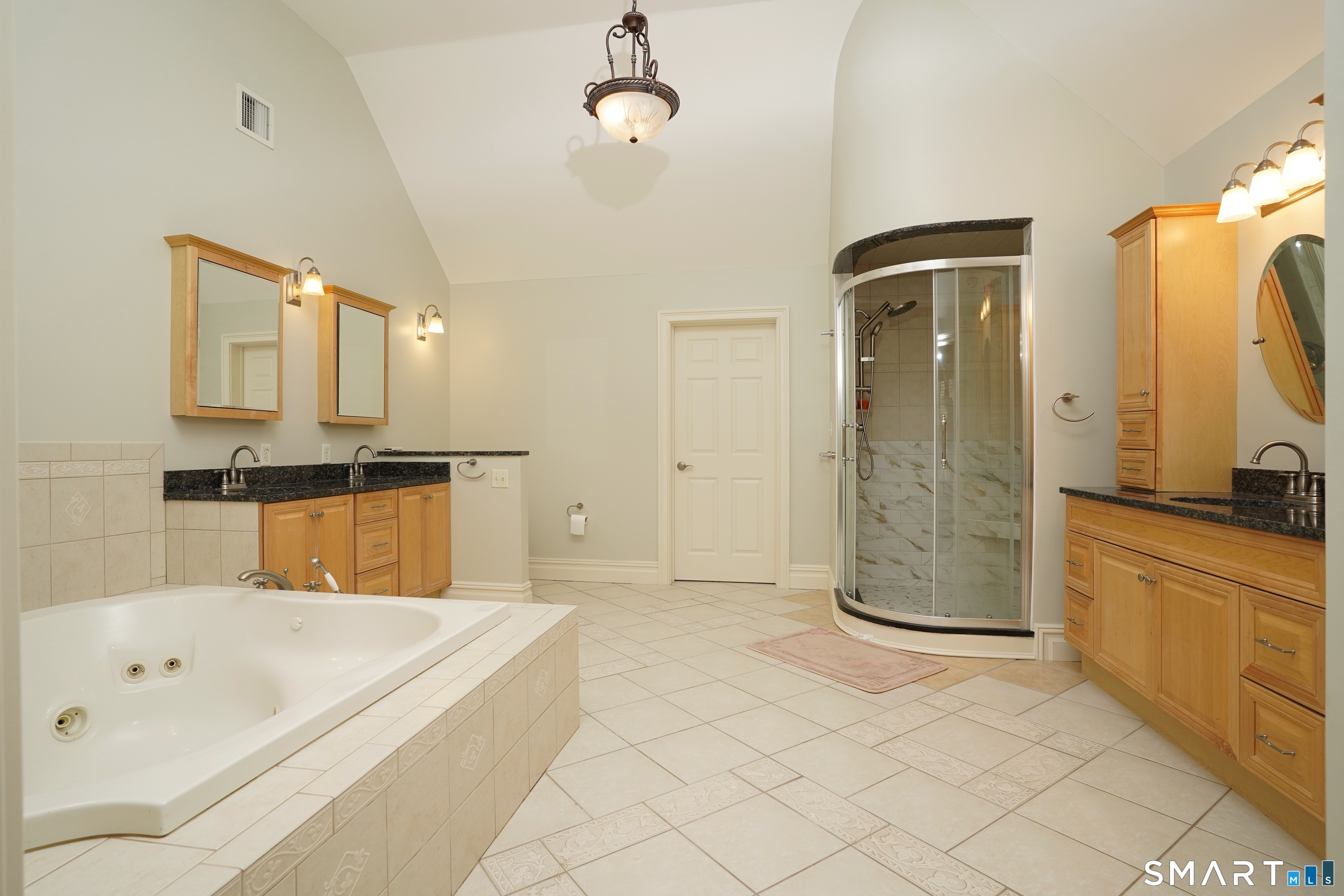 10 Whispering Hollow, Cheshire, 06410, 4 Bedrooms Bedrooms, 0 ,4 BathroomsBathrooms,Single Family For Sale,For Sale,Whispering Hollow,0,24165619