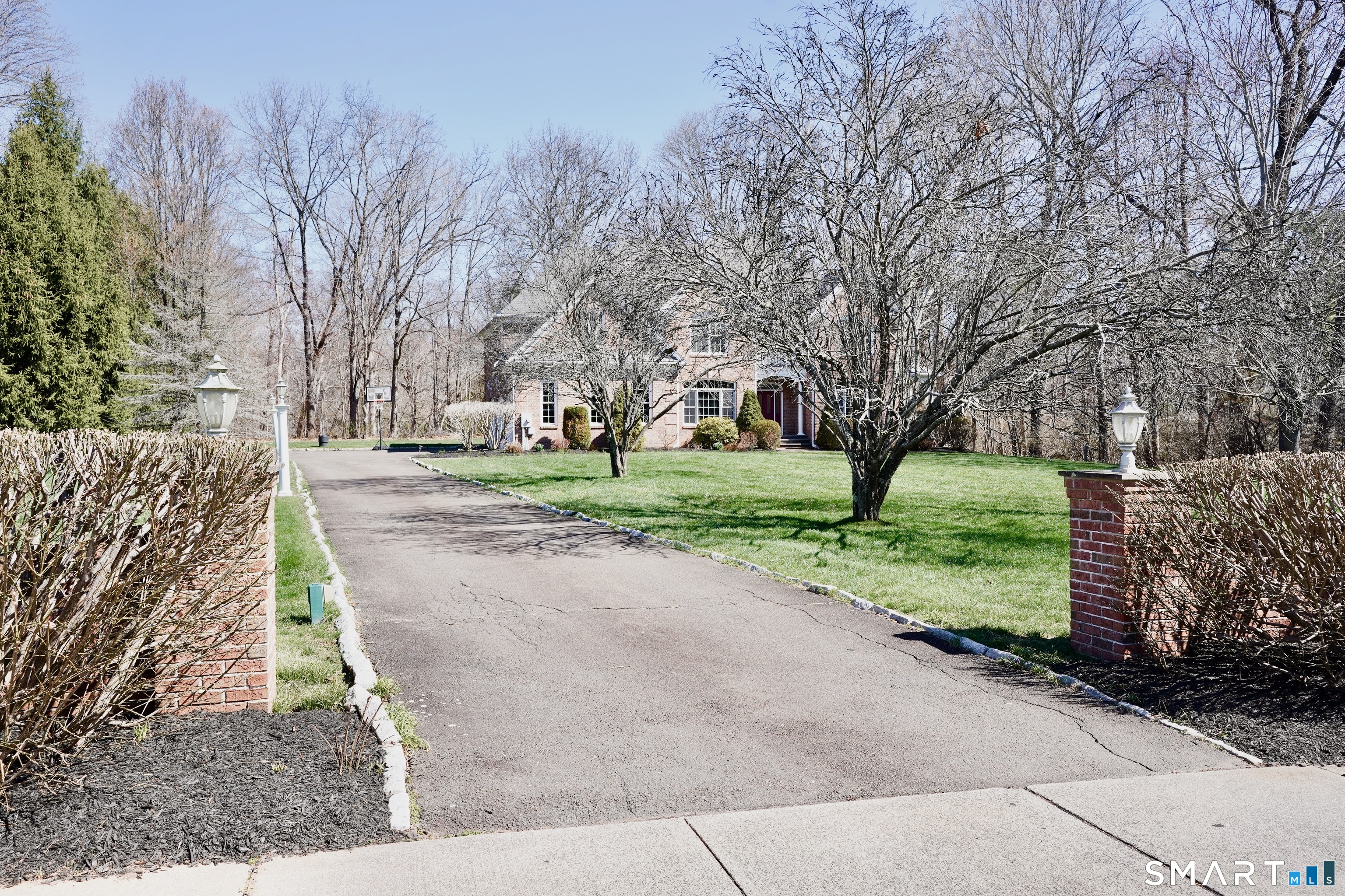 10 Whispering Hollow, Cheshire, 06410, 4 Bedrooms Bedrooms, 0 ,4 BathroomsBathrooms,Single Family For Sale,For Sale,Whispering Hollow,0,24165619