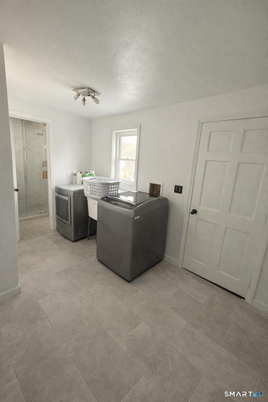 1460 Guernseytown, Watertown, 06795, 5 Bedrooms Bedrooms, 0 ,3 BathroomsBathrooms,Single Family For Sale,For Sale,Guernseytown,0,24165679