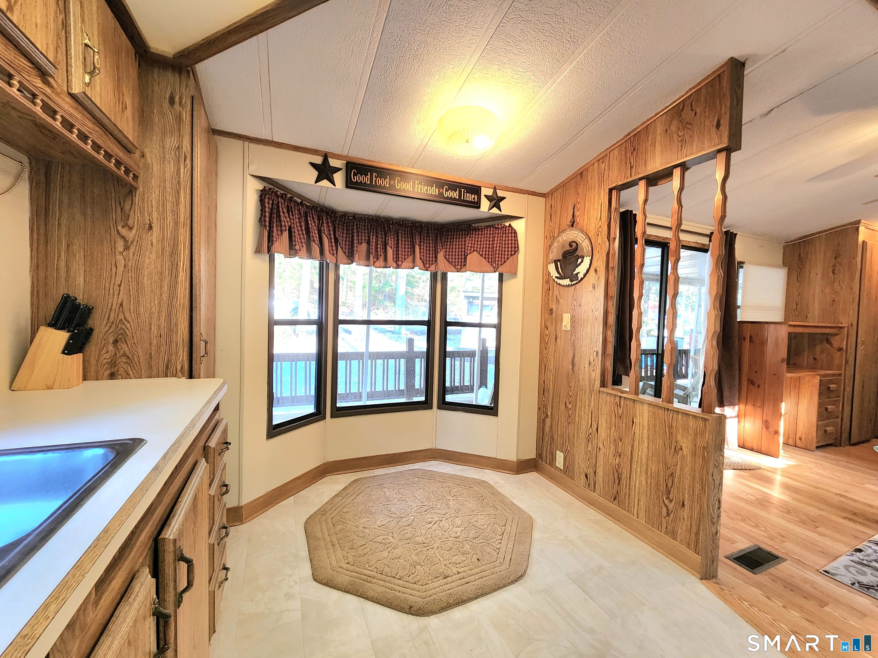 51 Old Springfield Road 123