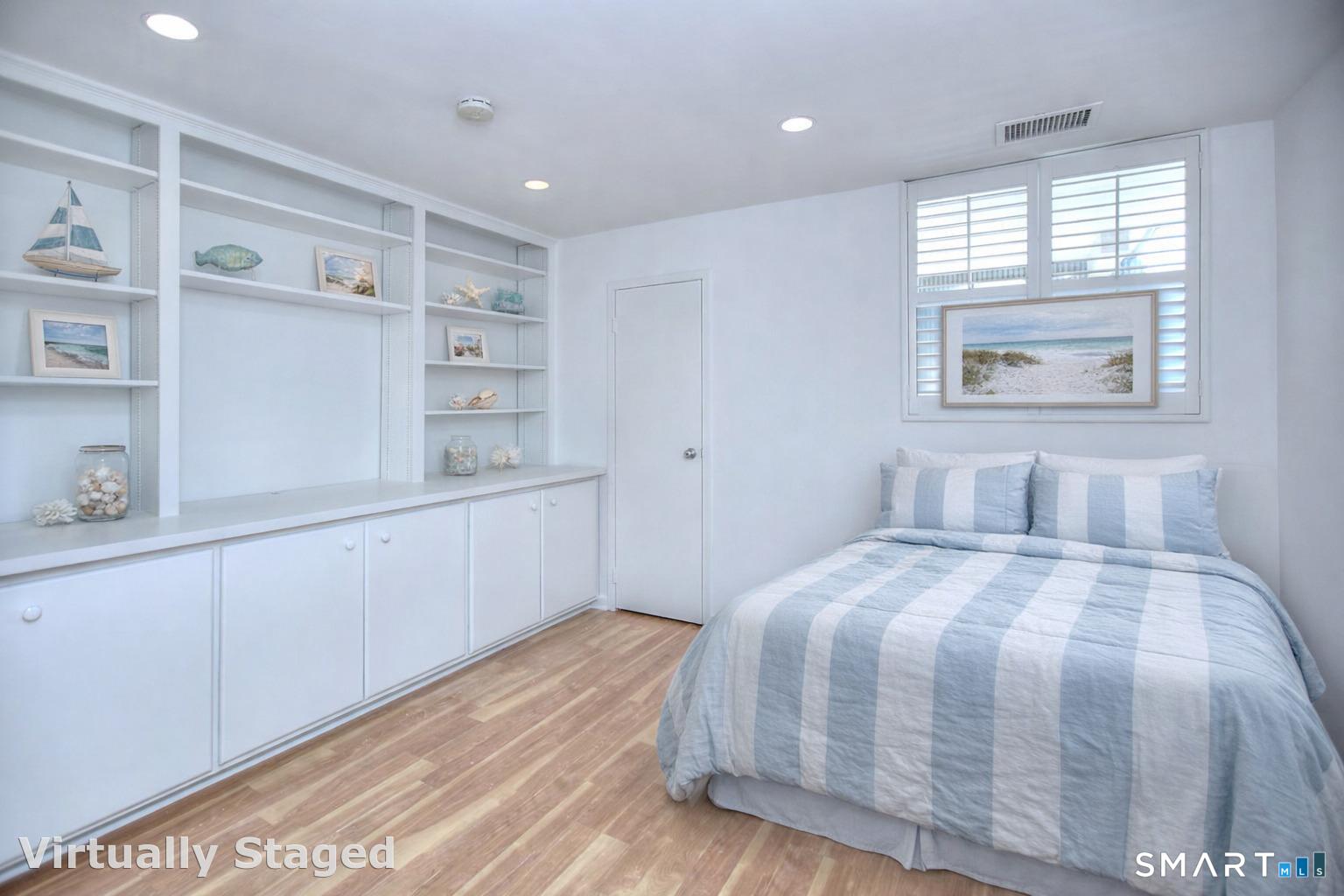 100 Seaview, Norwalk, 06855, 2 Bedrooms Bedrooms, 0 ,2 BathroomsBathrooms,Condo/co-op For Sale,For Sale,Seaview,0,24122289