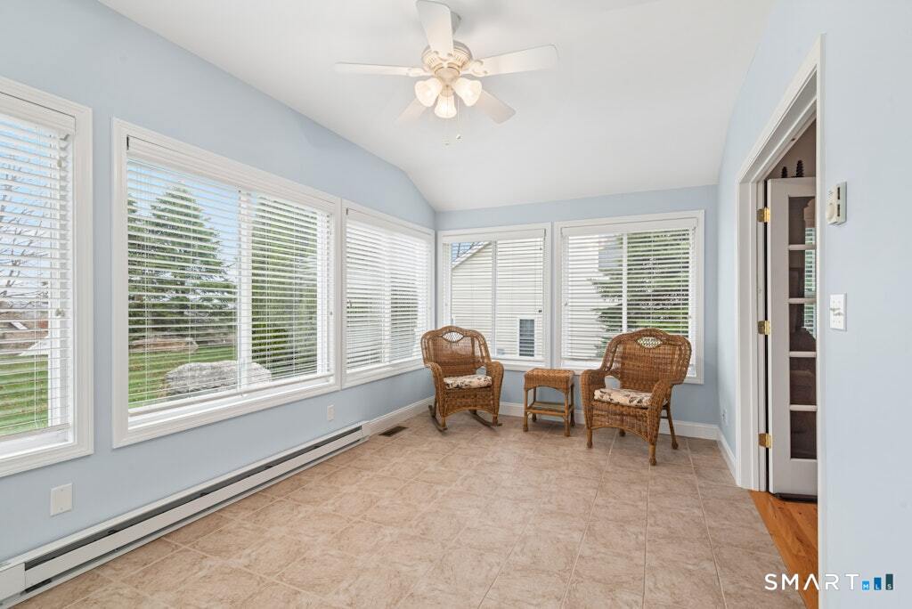 194 Eastwood, Seymour, 06483, 2 Bedrooms Bedrooms, 0 ,2 BathroomsBathrooms,Condo/co-op For Sale,For Sale,Eastwood,0,24165974