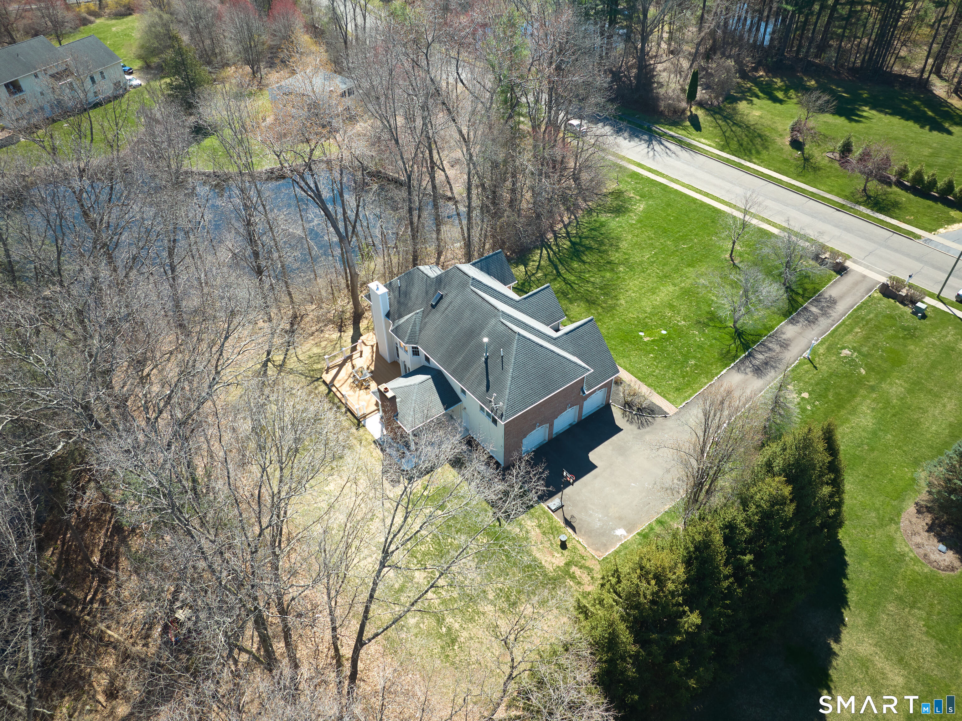 10 Whispering Hollow, Cheshire, 06410, 4 Bedrooms Bedrooms, 0 ,4 BathroomsBathrooms,Single Family For Sale,For Sale,Whispering Hollow,0,24165619