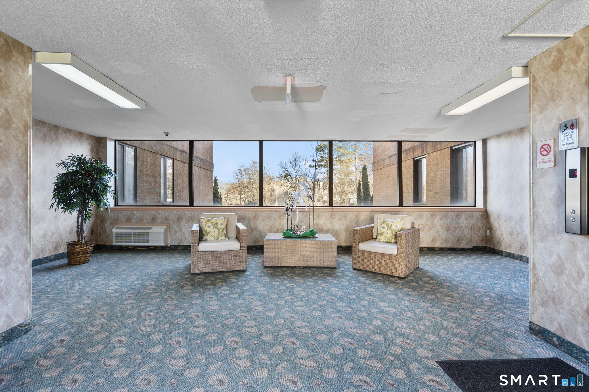 1460 Elm, Stratford, 06615, 1 Bedroom Bedrooms, 0 ,1 BathroomBathrooms,Condo/co-op For Sale,For Sale,Elm,0,24165077