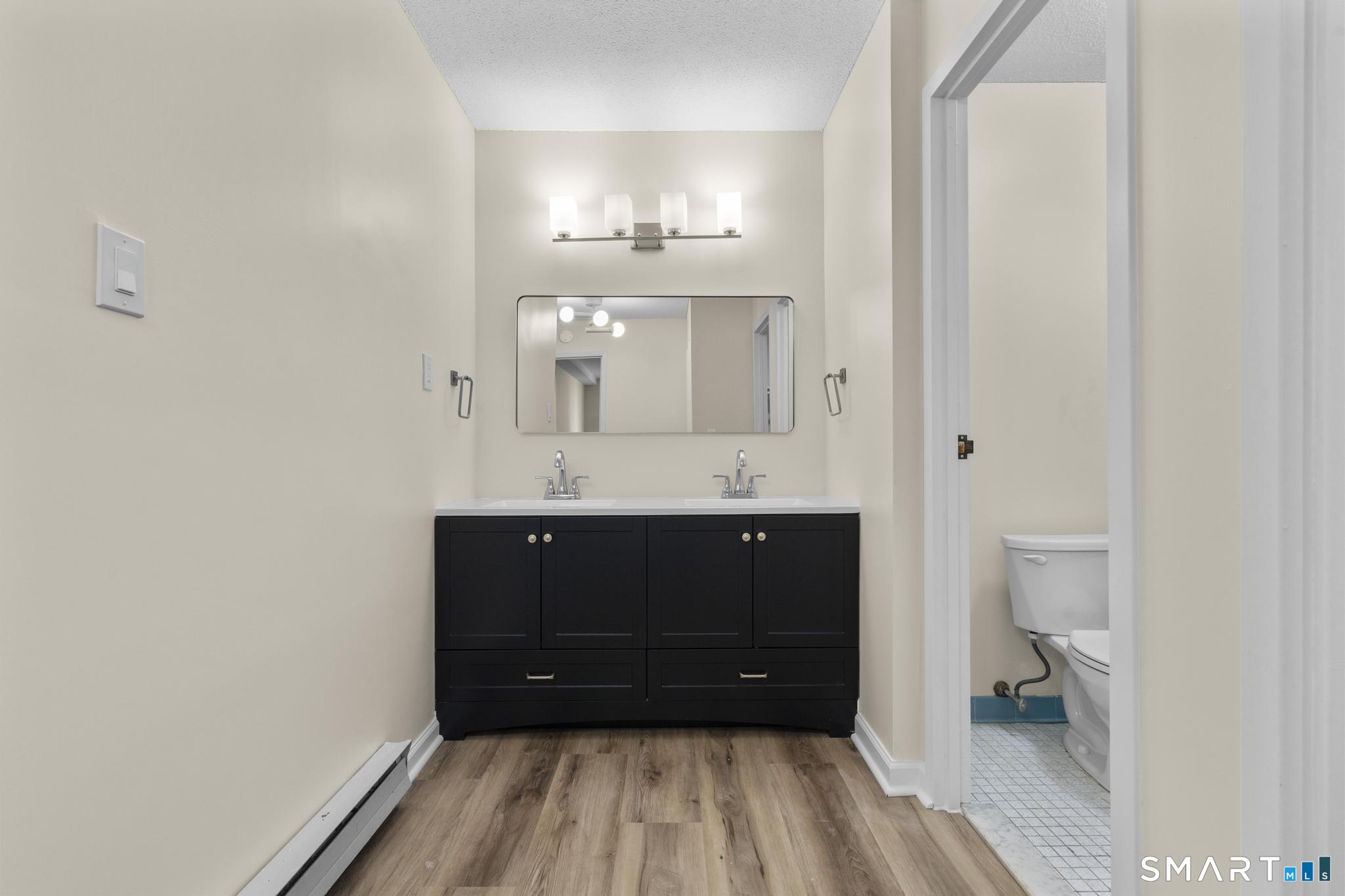 1460 Elm, Stratford, 06615, 1 Bedroom Bedrooms, 0 ,1 BathroomBathrooms,Condo/co-op For Sale,For Sale,Elm,0,24165077