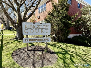 11 Bedford Avenue, Unit M3