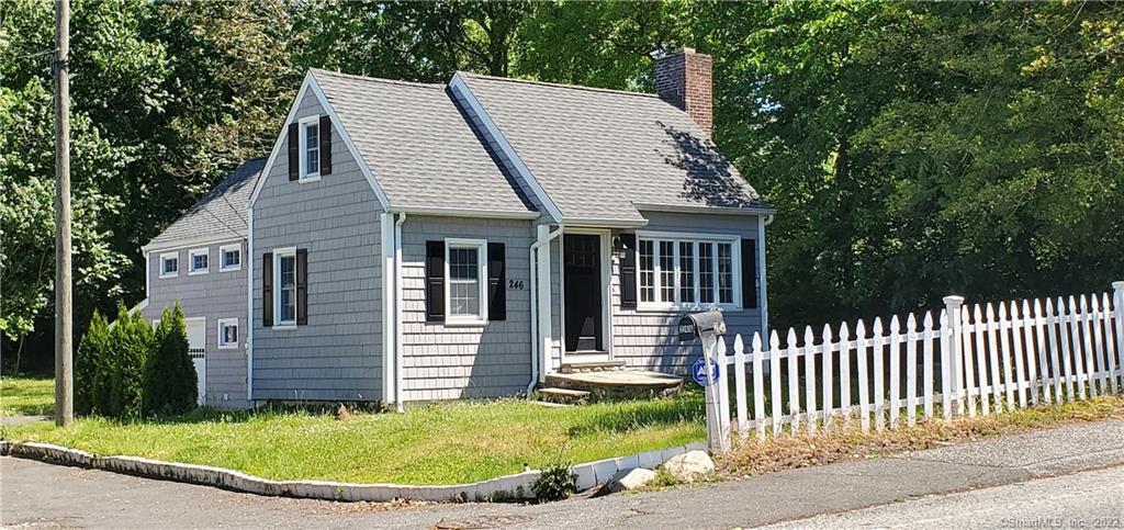 246 West Avenue, Darien, Connecticut photo 1