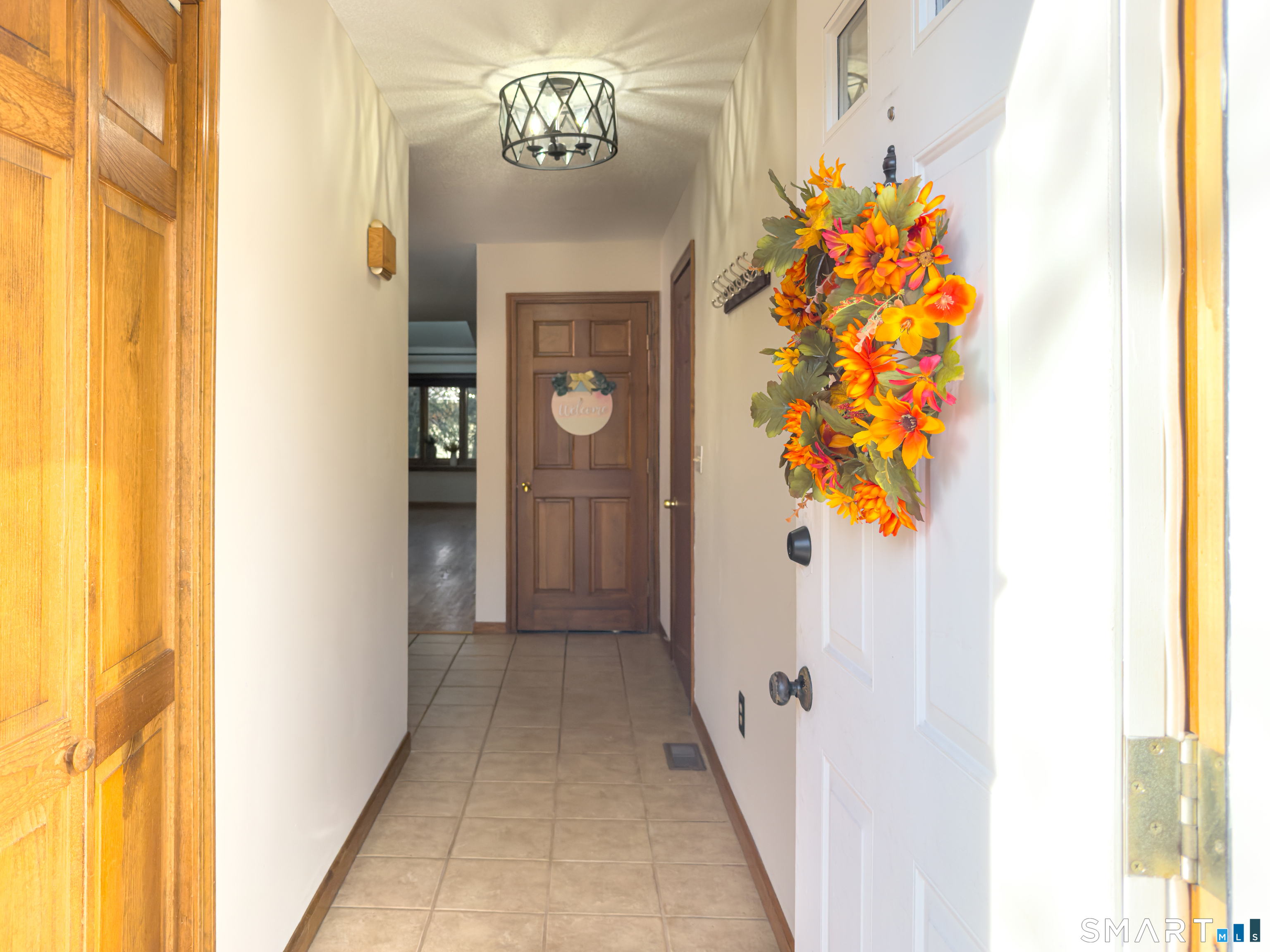 Photo 2 of 804 Sand Stone Drive, South Windsor, CT